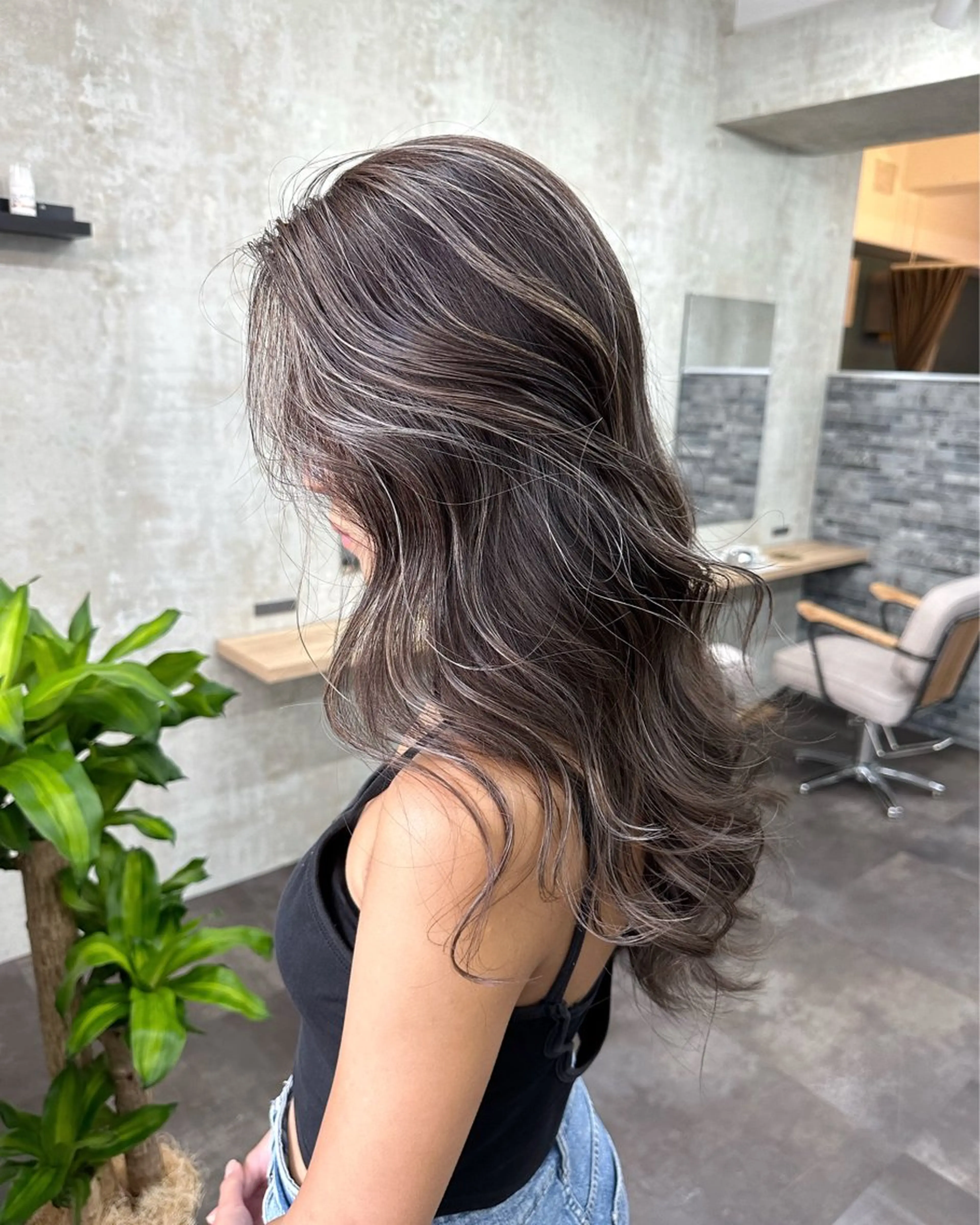 ロング カラー ハイライトカラー ハイライト カット ヘアカラー トリートメント epi エピのヘアスタイル