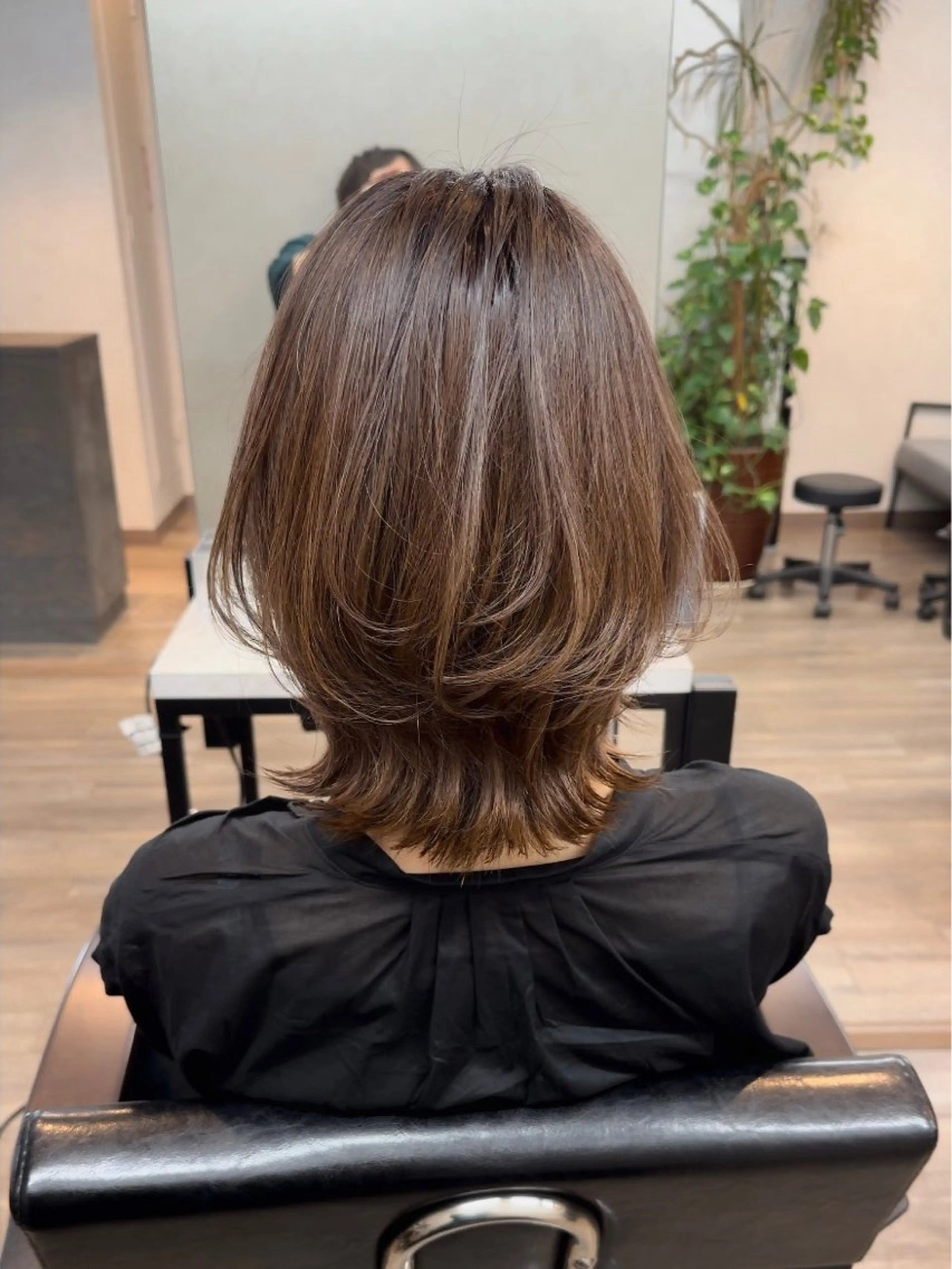 カット+グロスカラーの写真