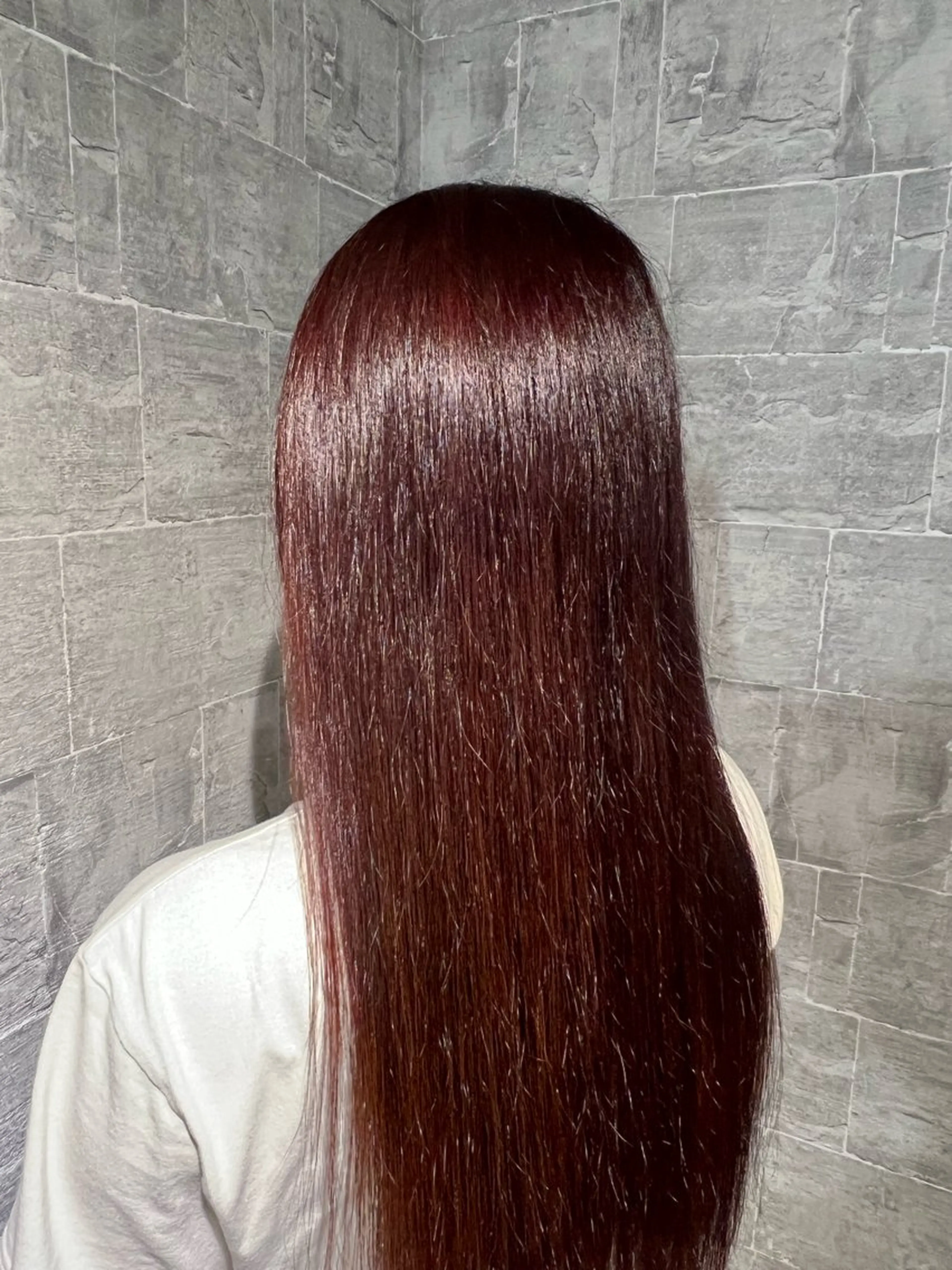 ロング カラー 山田 誠也のヘアスタイル