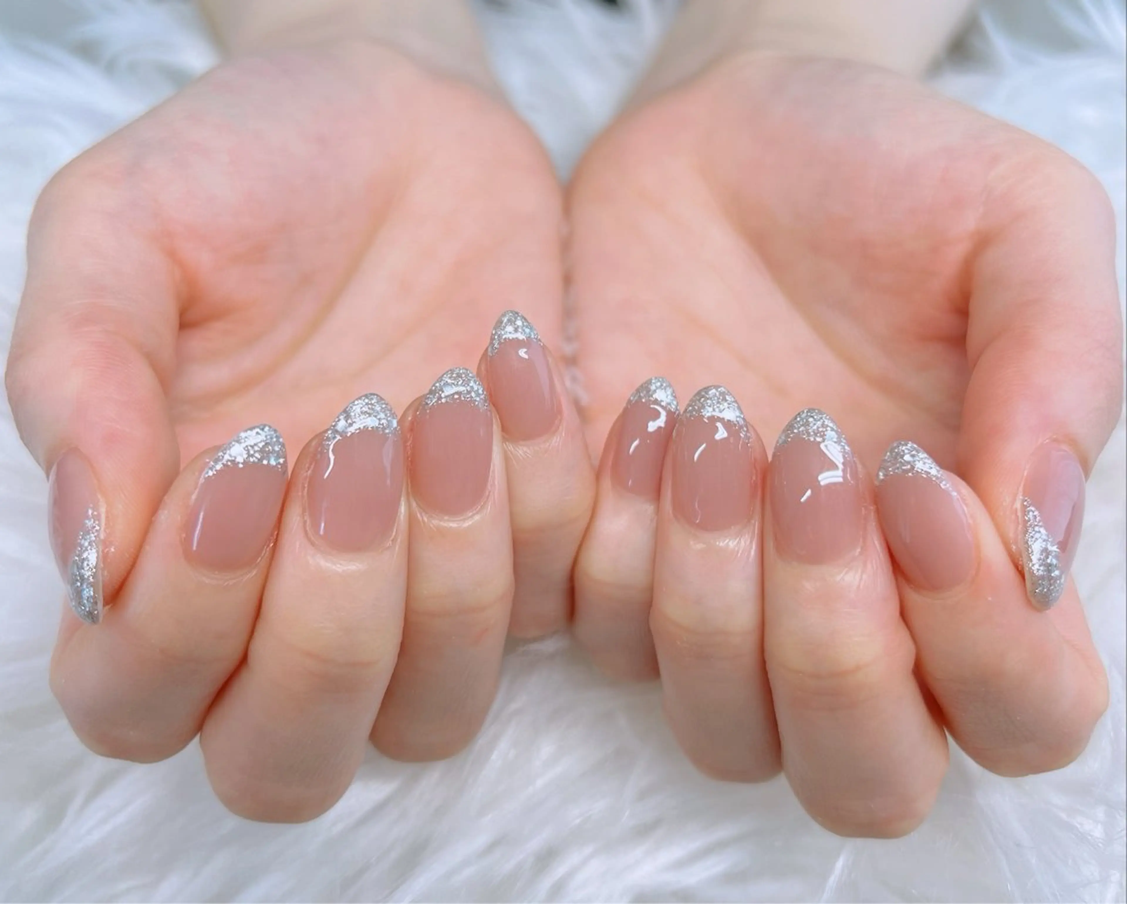 ネイル 長さ出し フラッシュネイル フレンチネイル キラキラネイル 韓国ネイル ハンドネイル Lee _nailのネイルデザイン