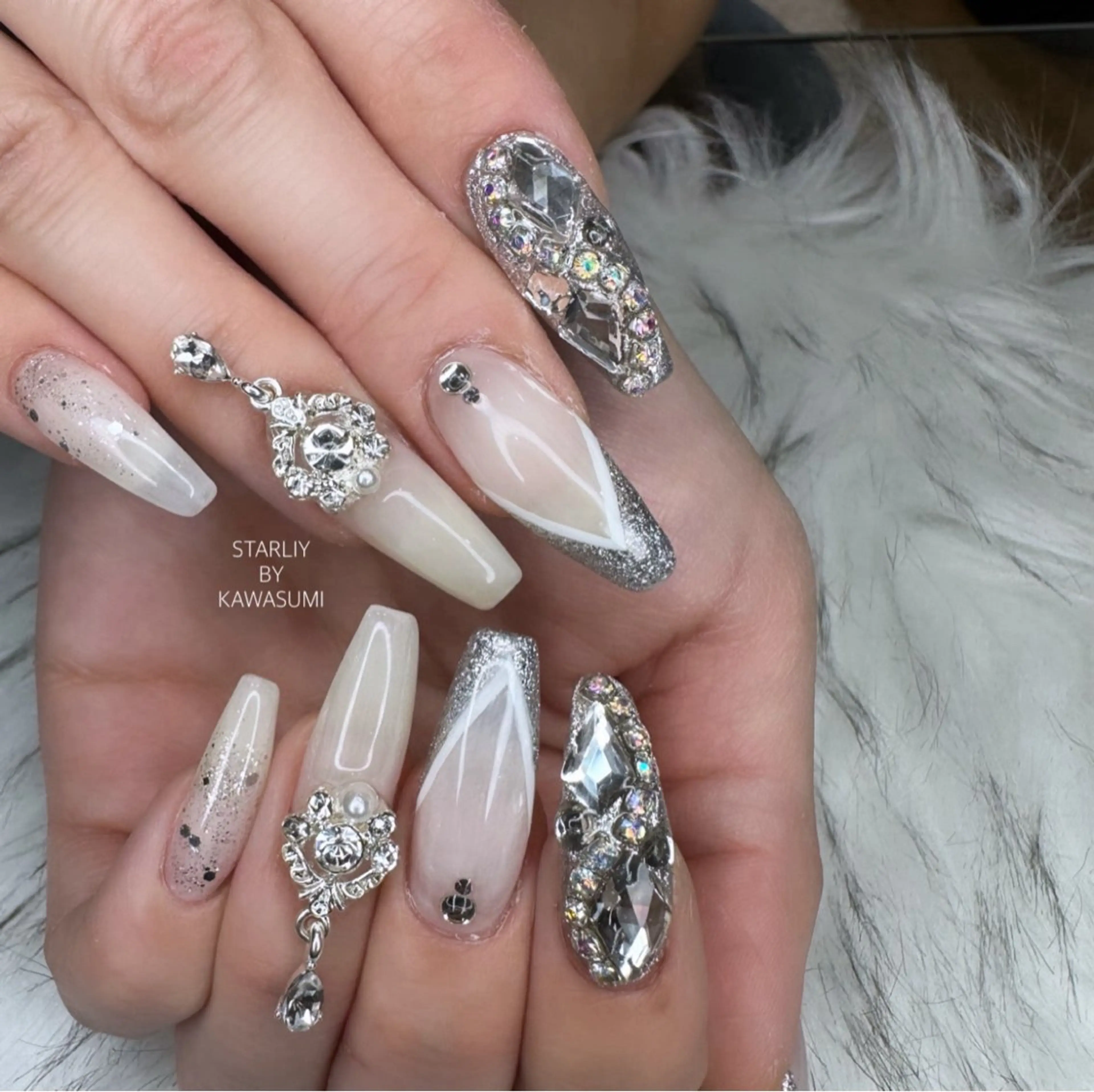 ネイル Starliy所属・~Starliy~ 三重県津市のネイルデザイン