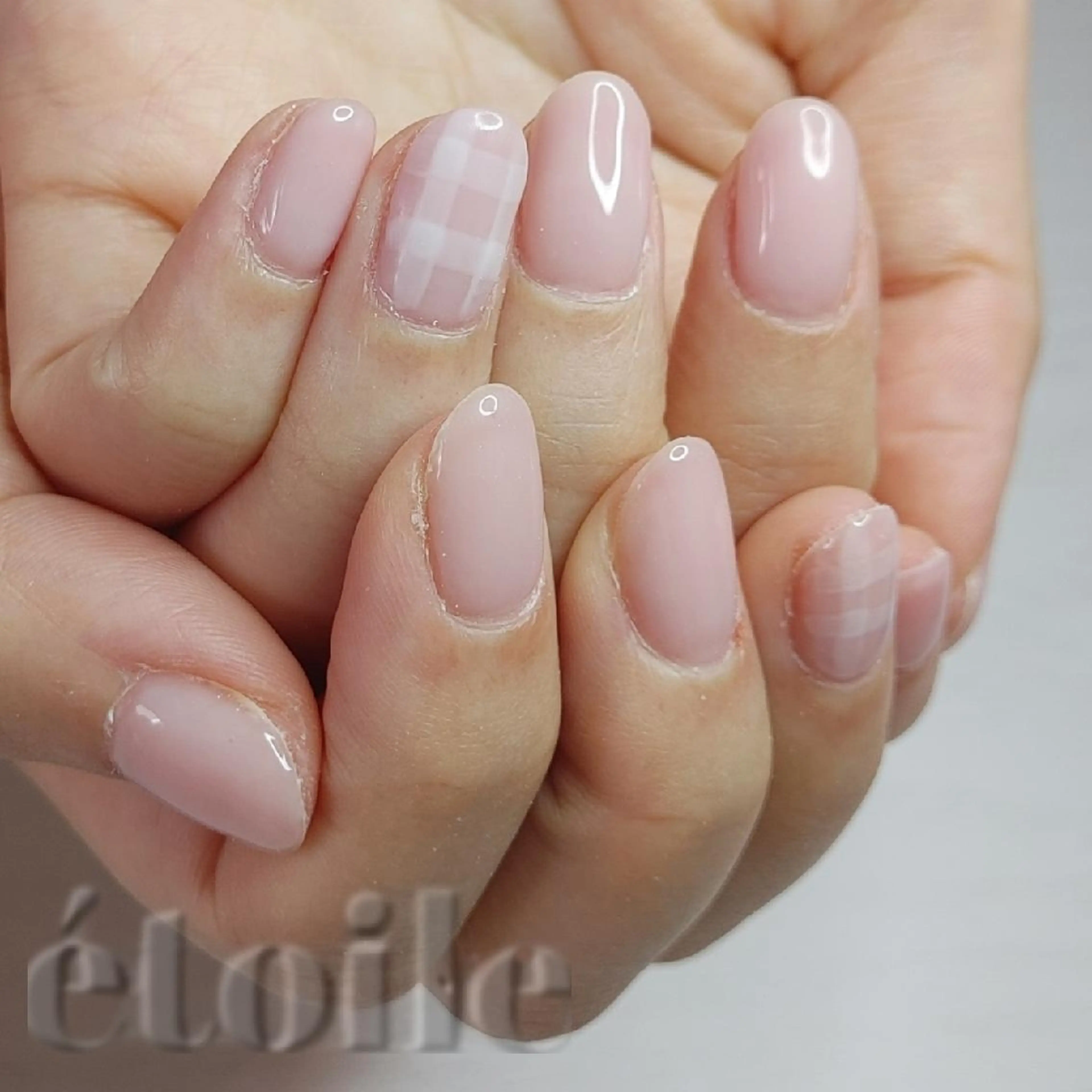 ネイル アートネイル étoile(エトワール)所属・山田 可愛のネイルデザイン