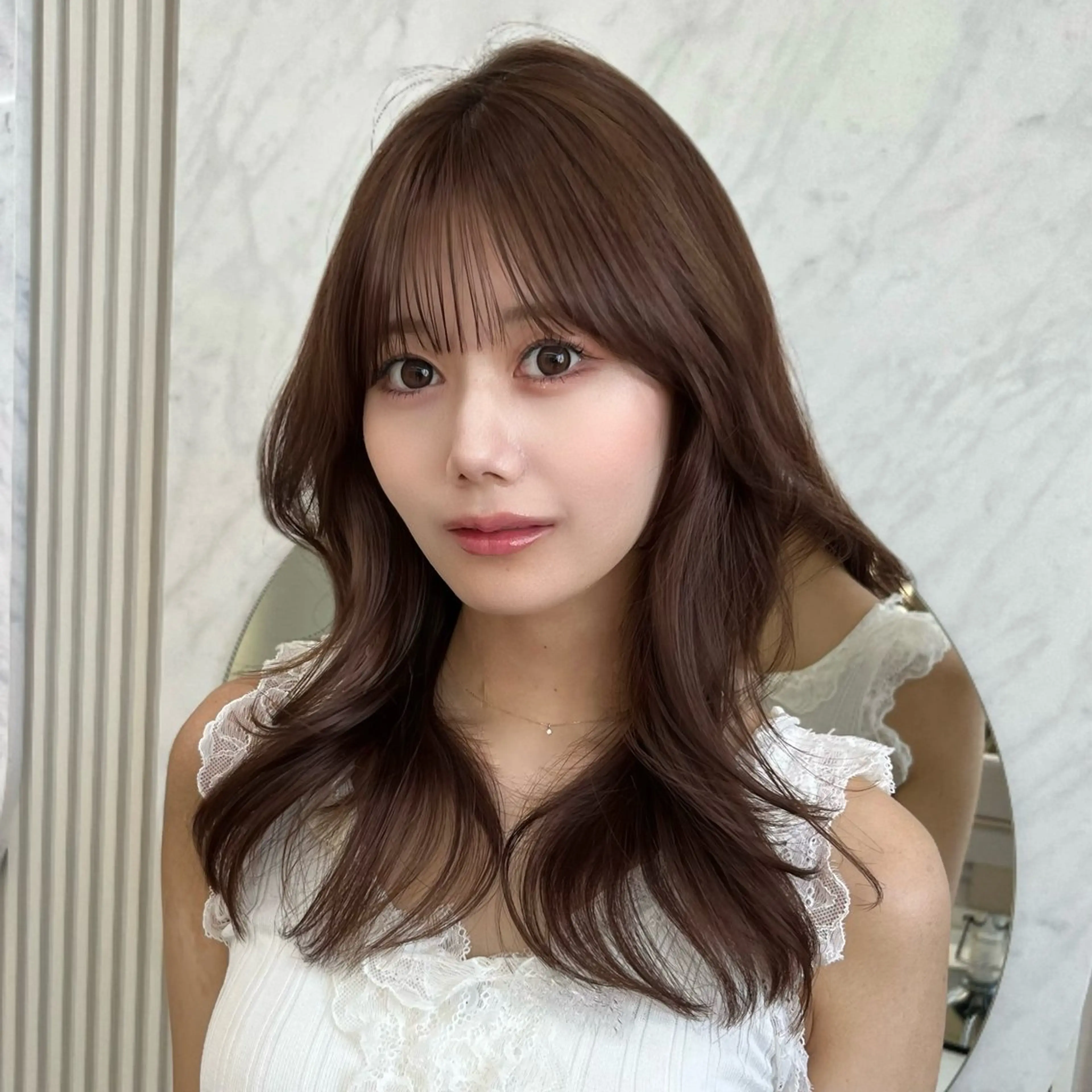 セミロング カラー 似合わせレイヤー/ 透明感カラーのヘアスタイル