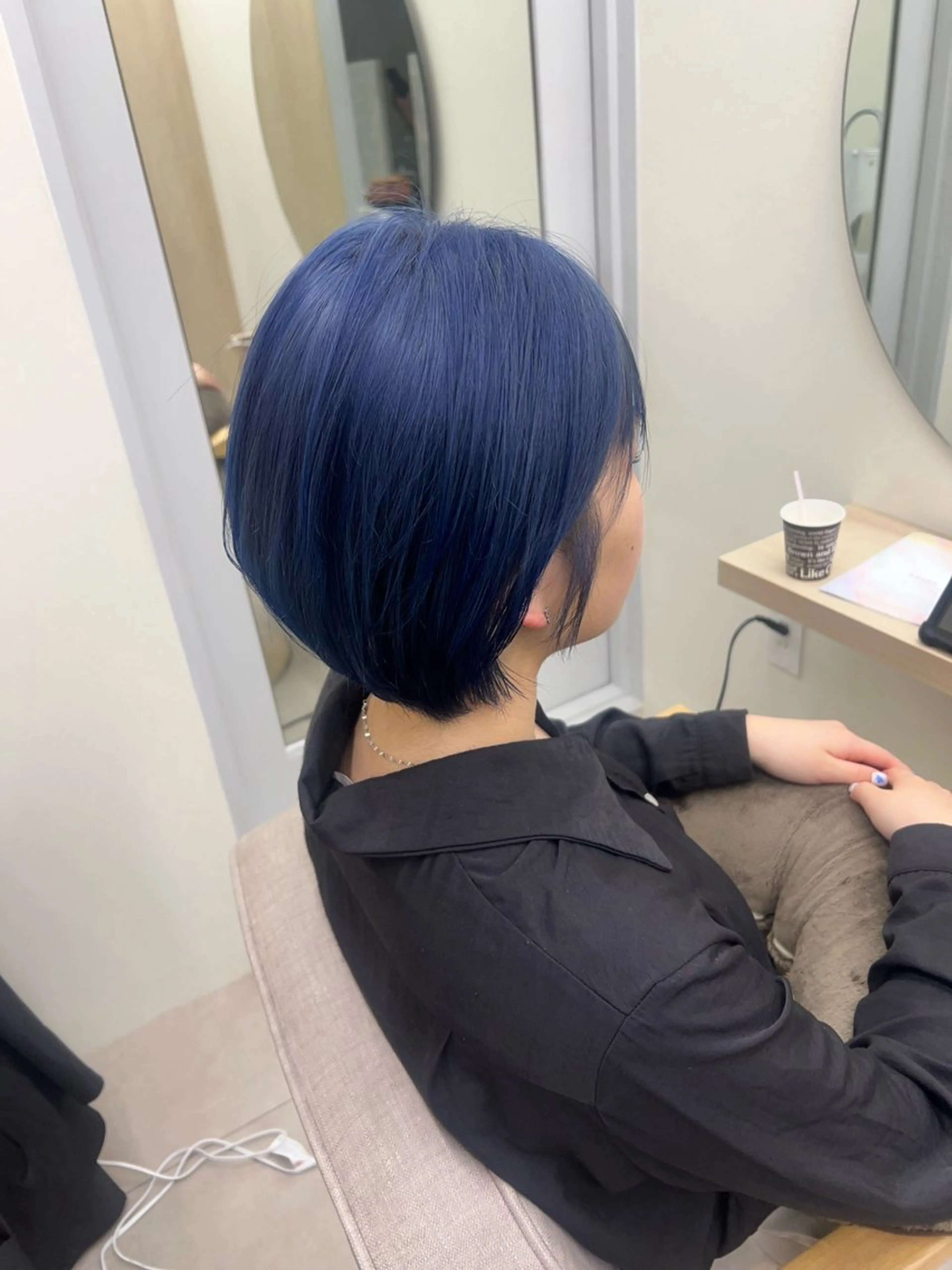 ショート ヘアカラー メンズ レイヤー ウルフ 弓木啓輔のヘアスタイル