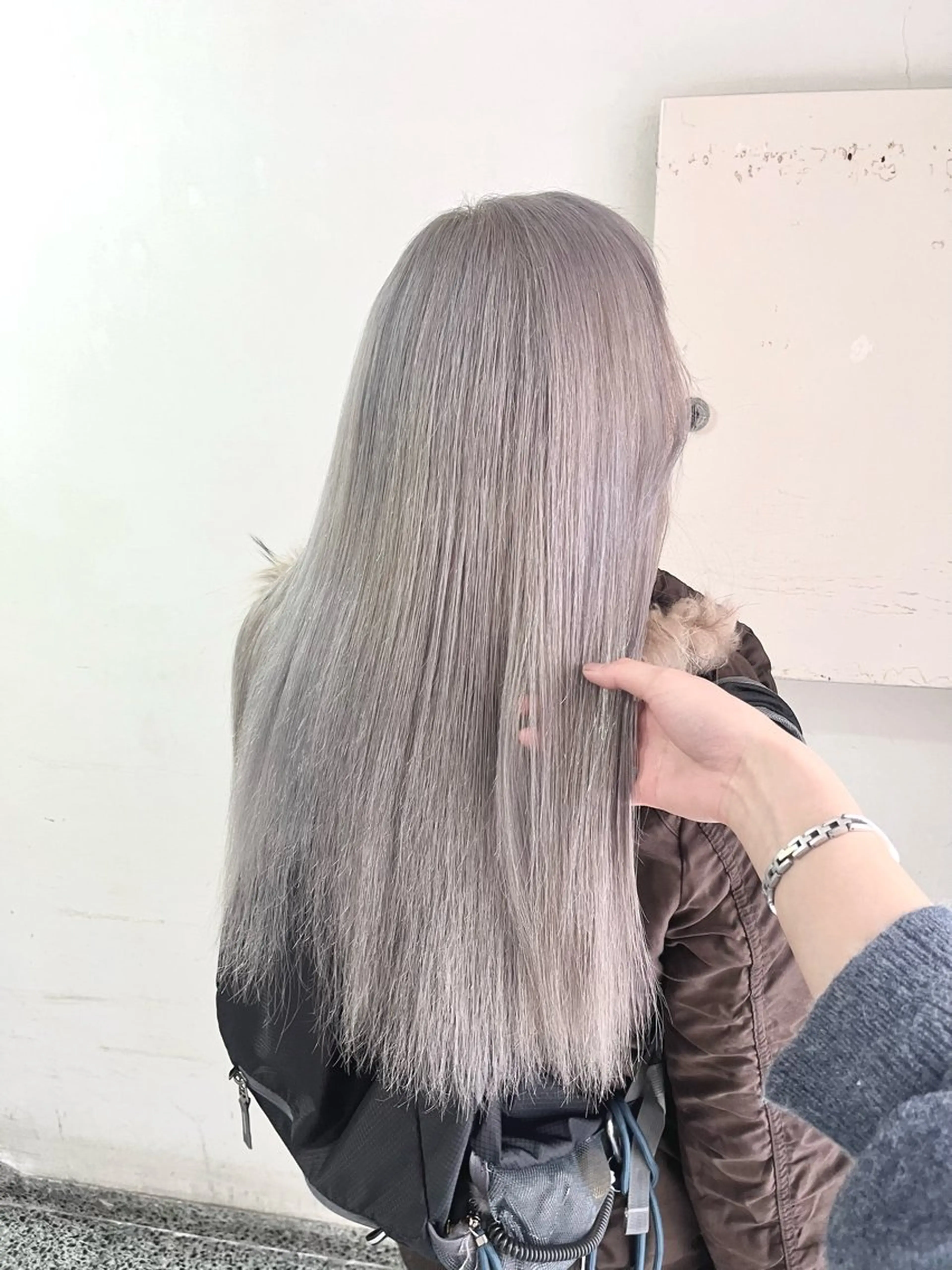 ロング カラー シルバー メンズカット/ 横浜/佐藤桃香 🦥のヘアスタイル