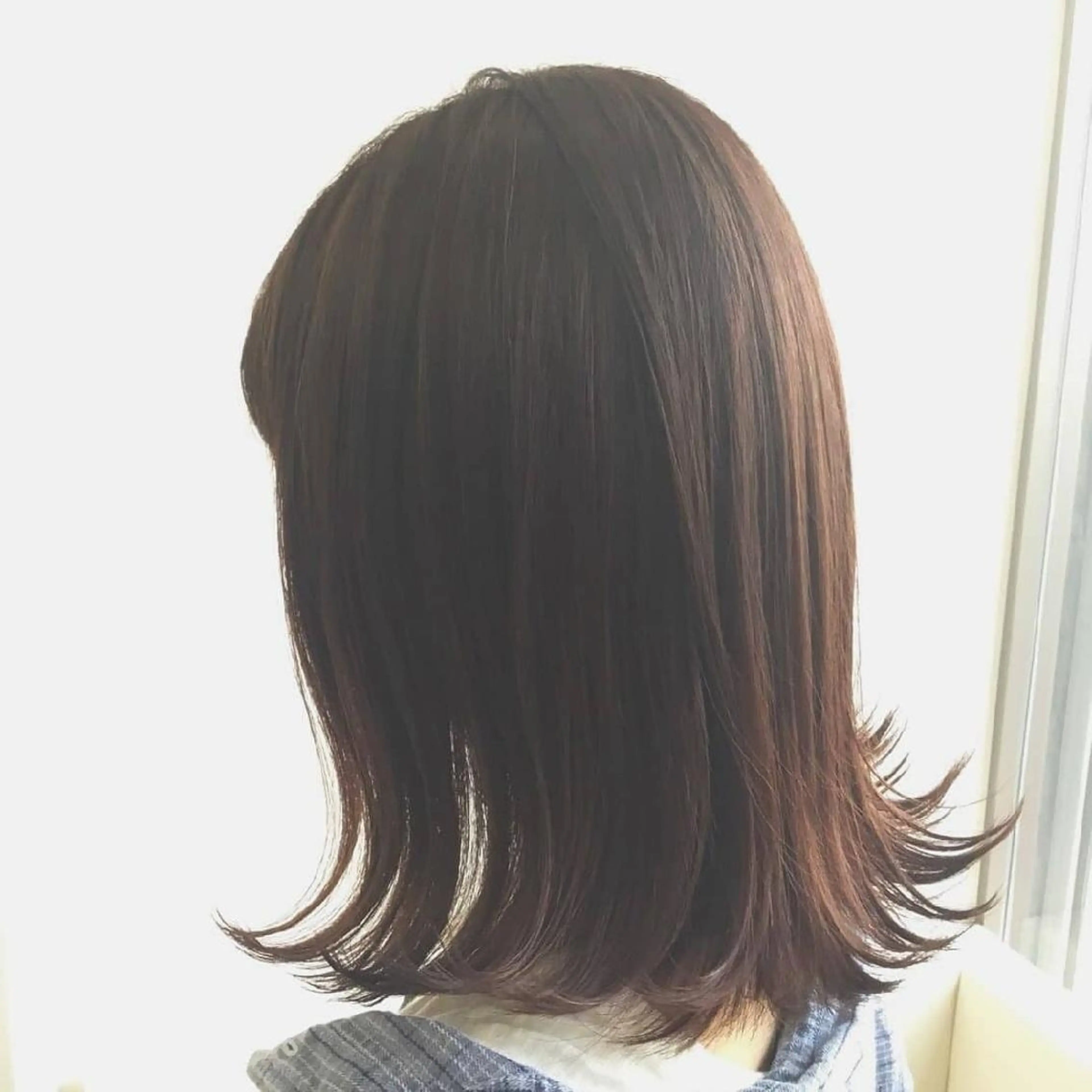 ミディアム カラー BATEL所属・西川 綾乃のマツエク・マツパデザイン