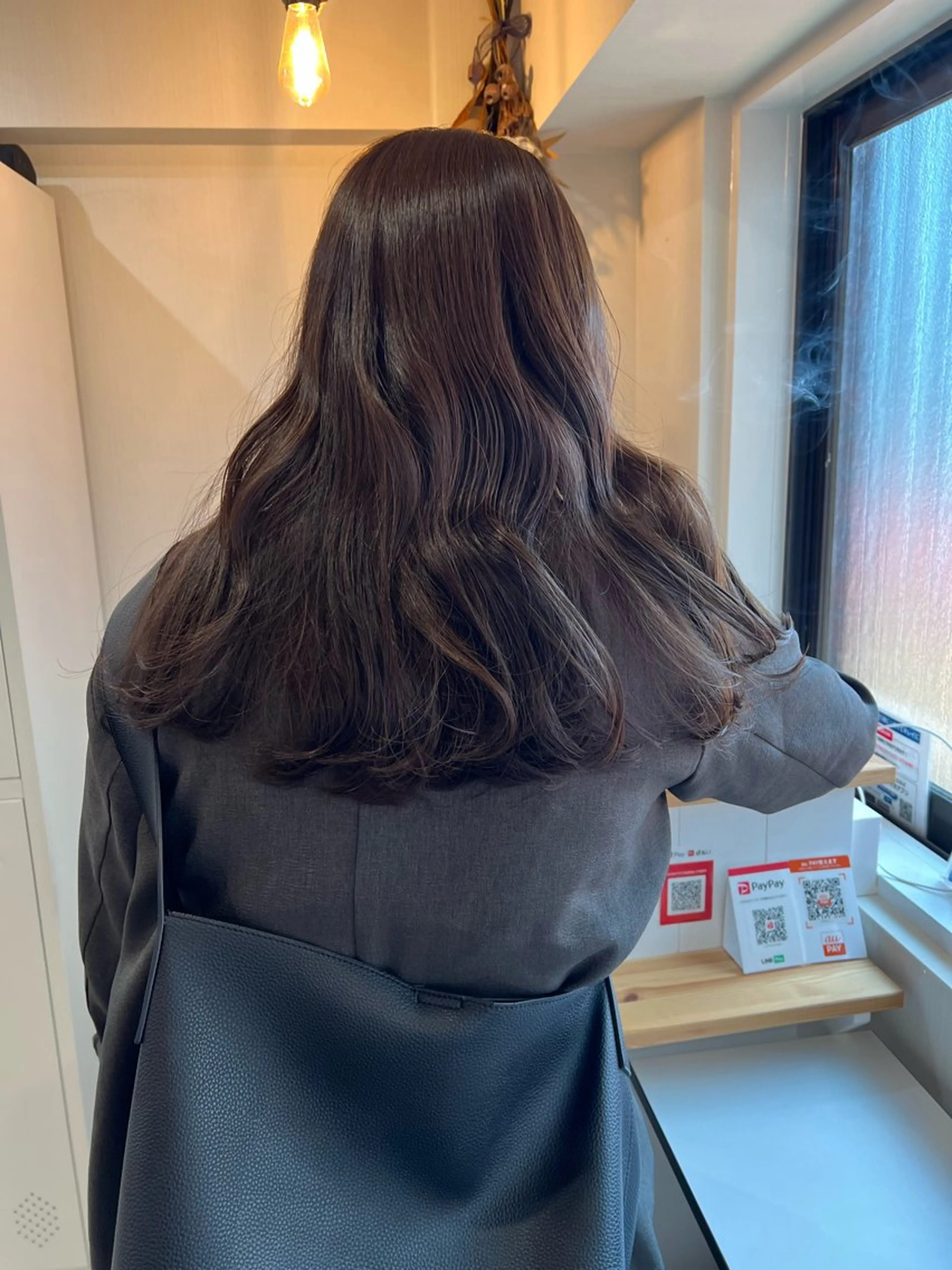 ロング カラー ブラウンカラー グレージュ カット ヘアカラー トリートメント トレンドと似合わせ/ マンツーマン/西上楓のヘアスタイル