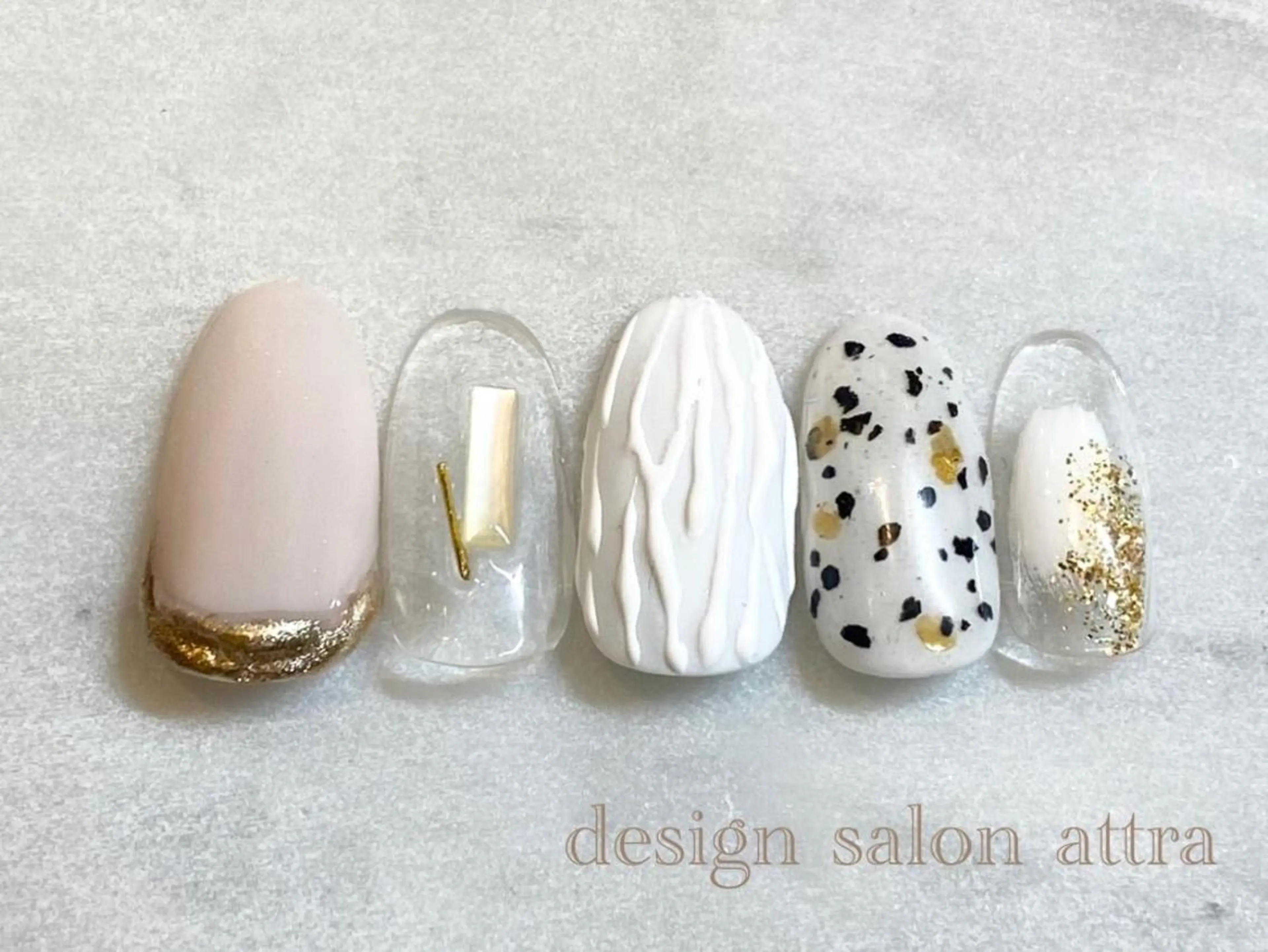 ネイル デザインサロン attra 本八幡店のネイルデザイン