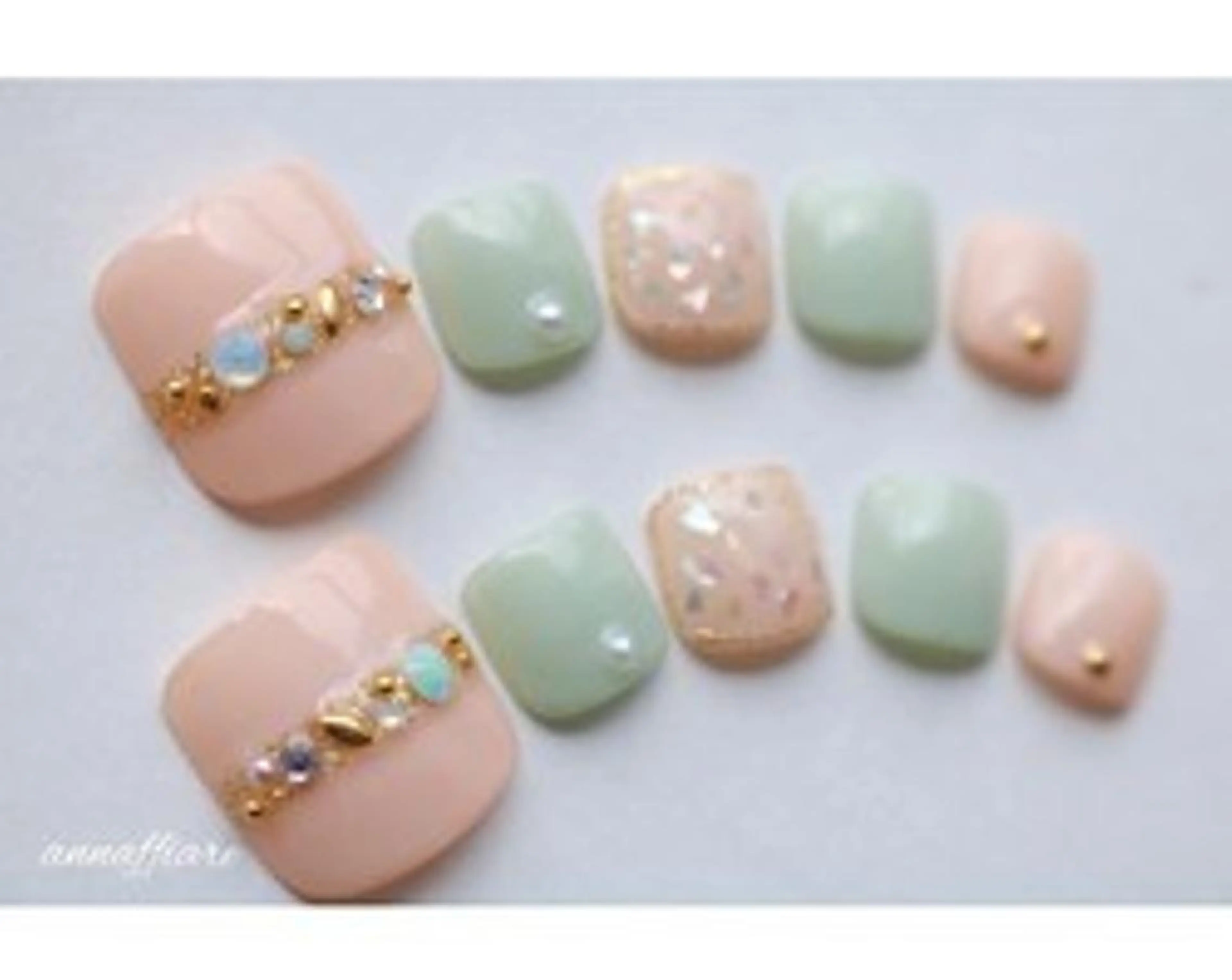 ネイル privateサロン creaのネイルデザイン