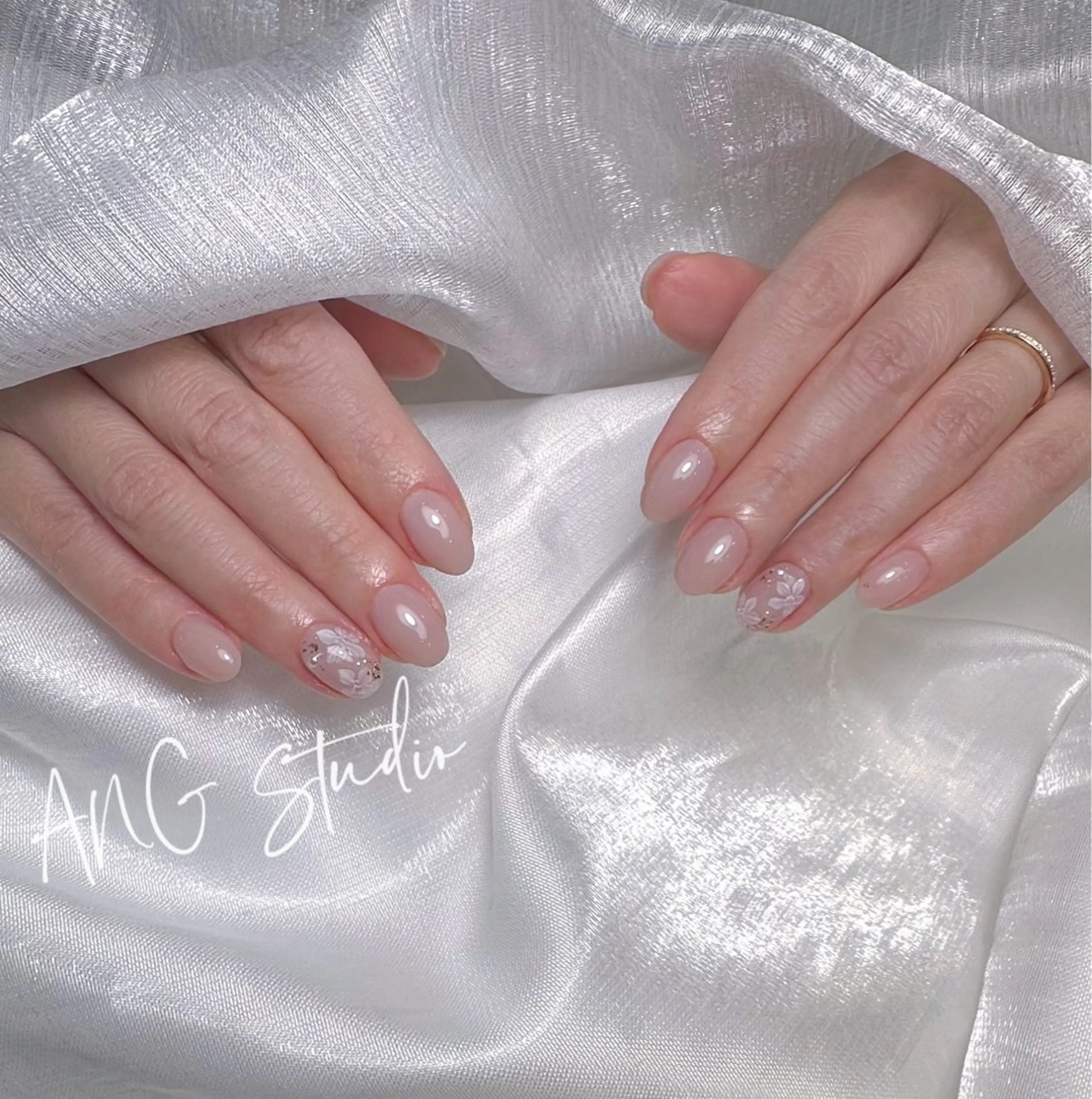 ネイル ハンドネイル ハンドケア ANG Studioのネイルデザイン