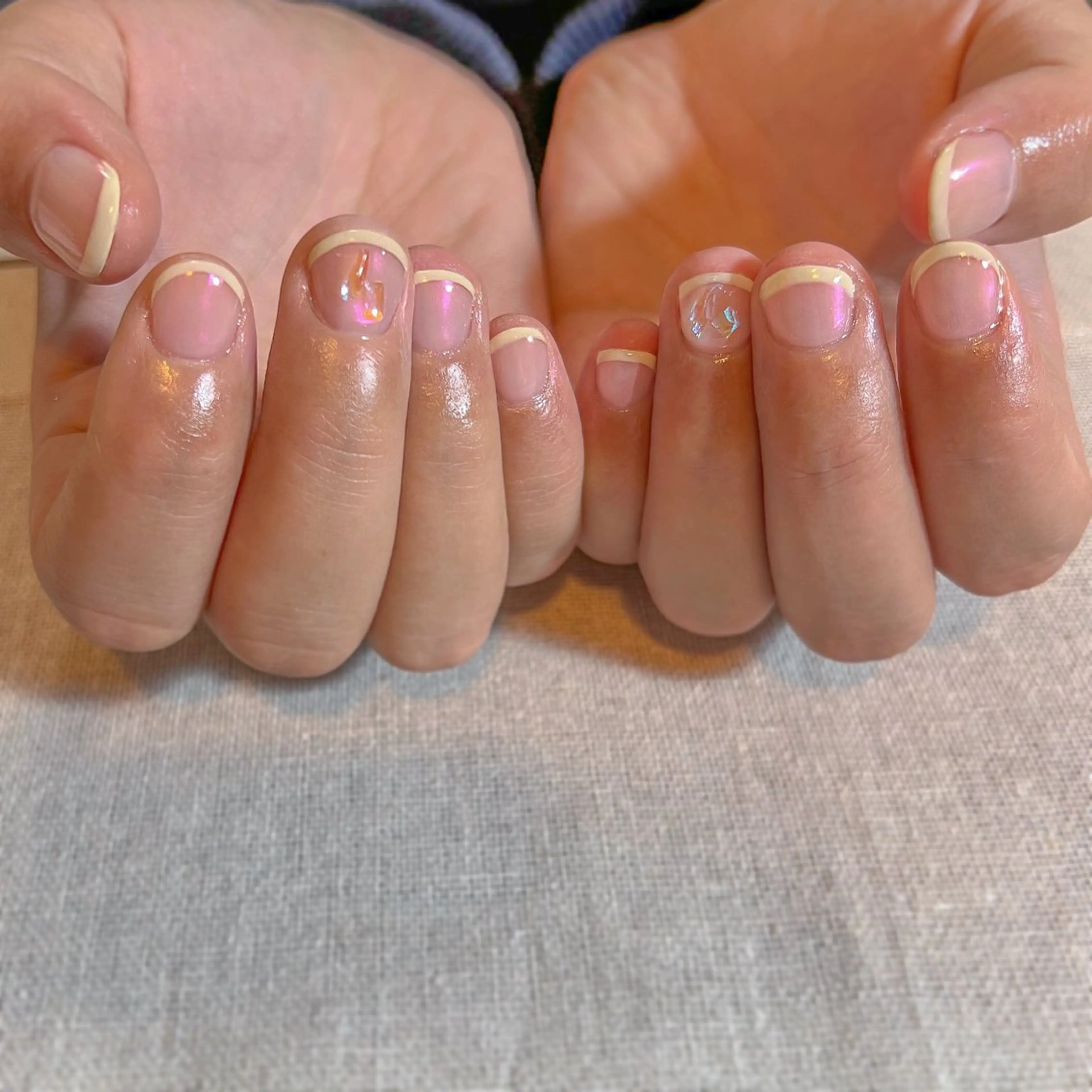 ネイル オーロラネイル フレンチネイル ジェルネイル ミラーネイル パラジェル ハンドネイル pointillé .ayaのネイルデザイン