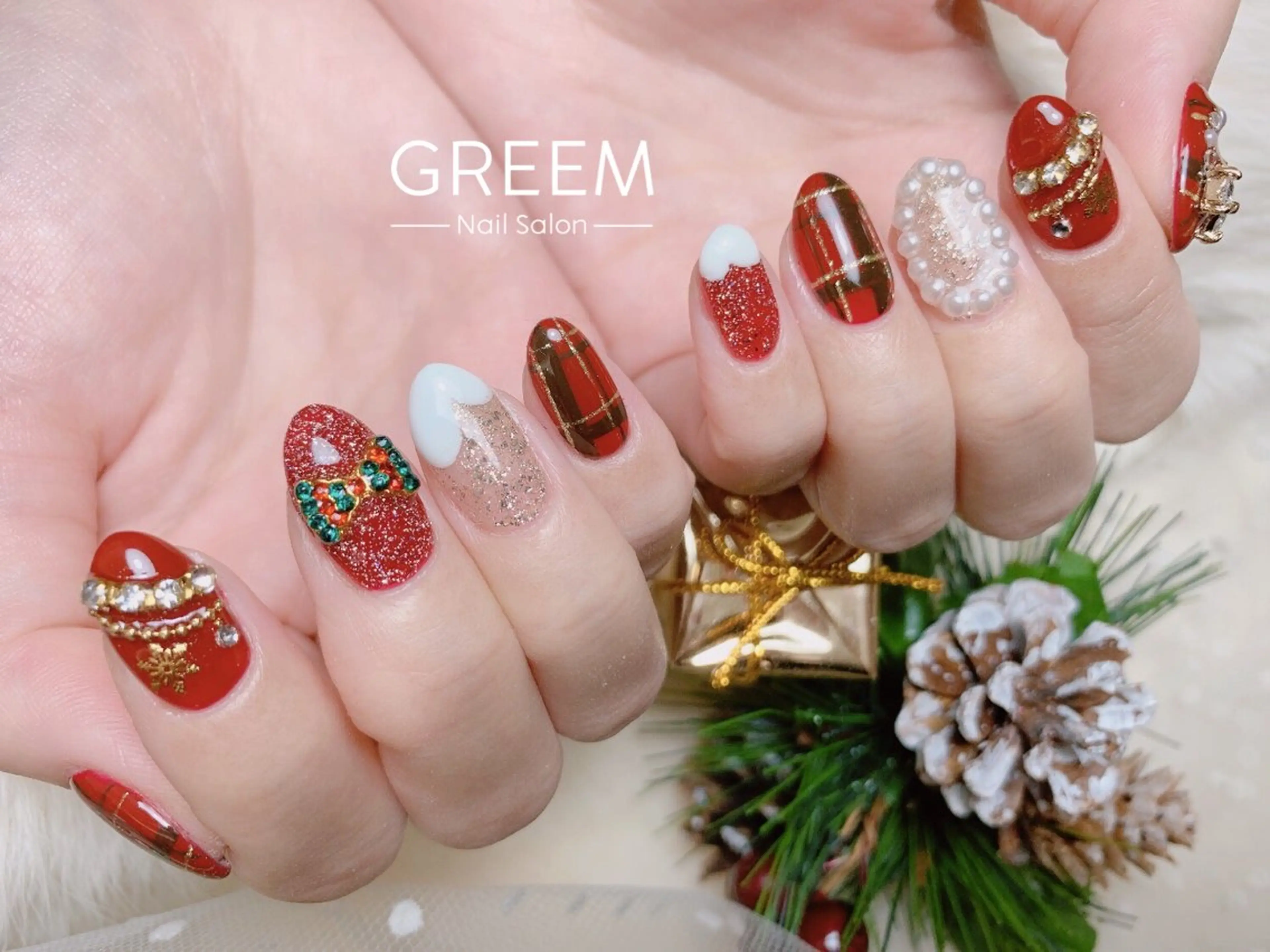 ネイル フラッシュネイル ジェルネイル マグネットネイル ワンカラーネイル パラジェル GREEM グリームのネイルデザイン