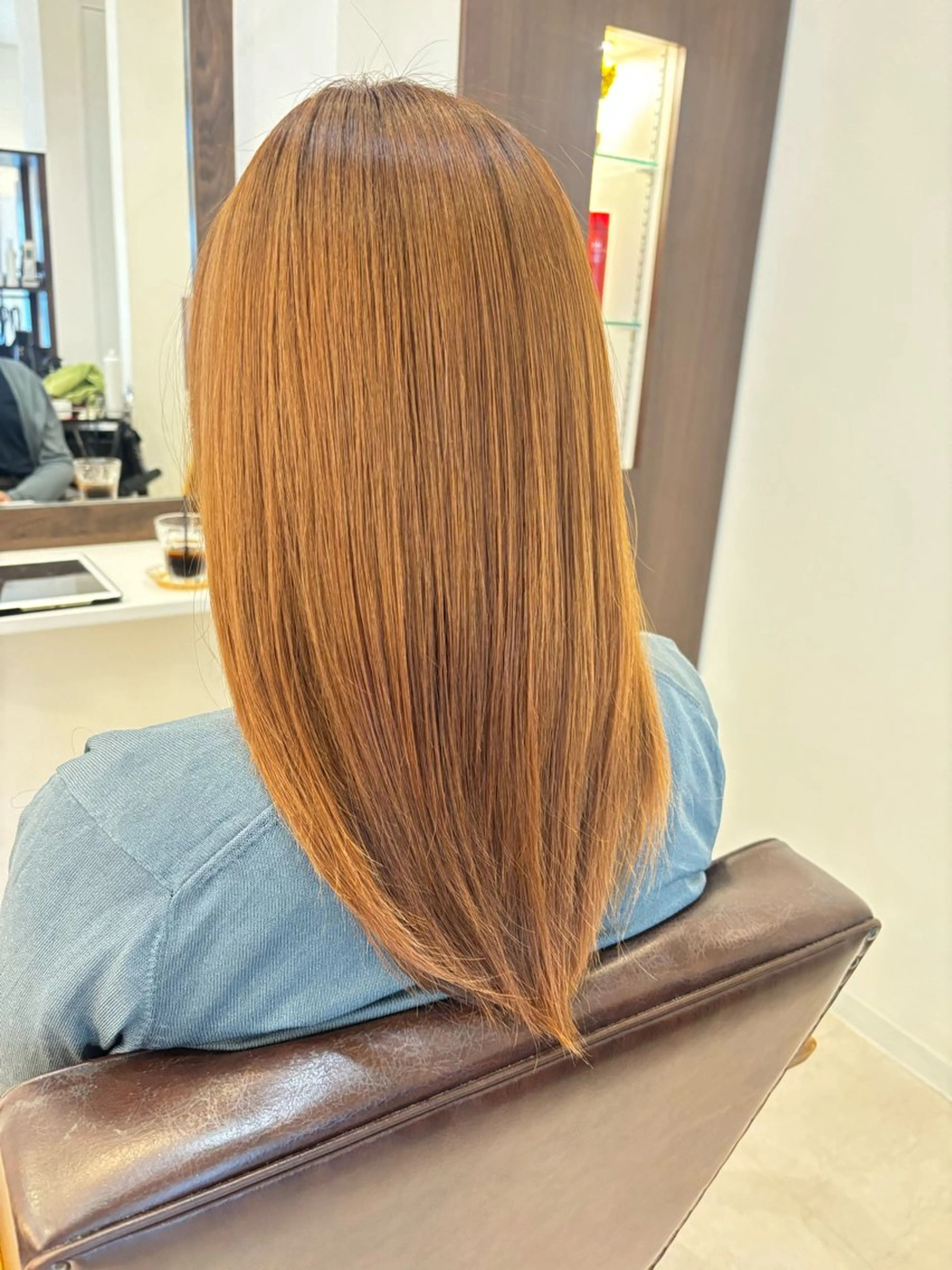 カラー 山本 詩織のヘアスタイル