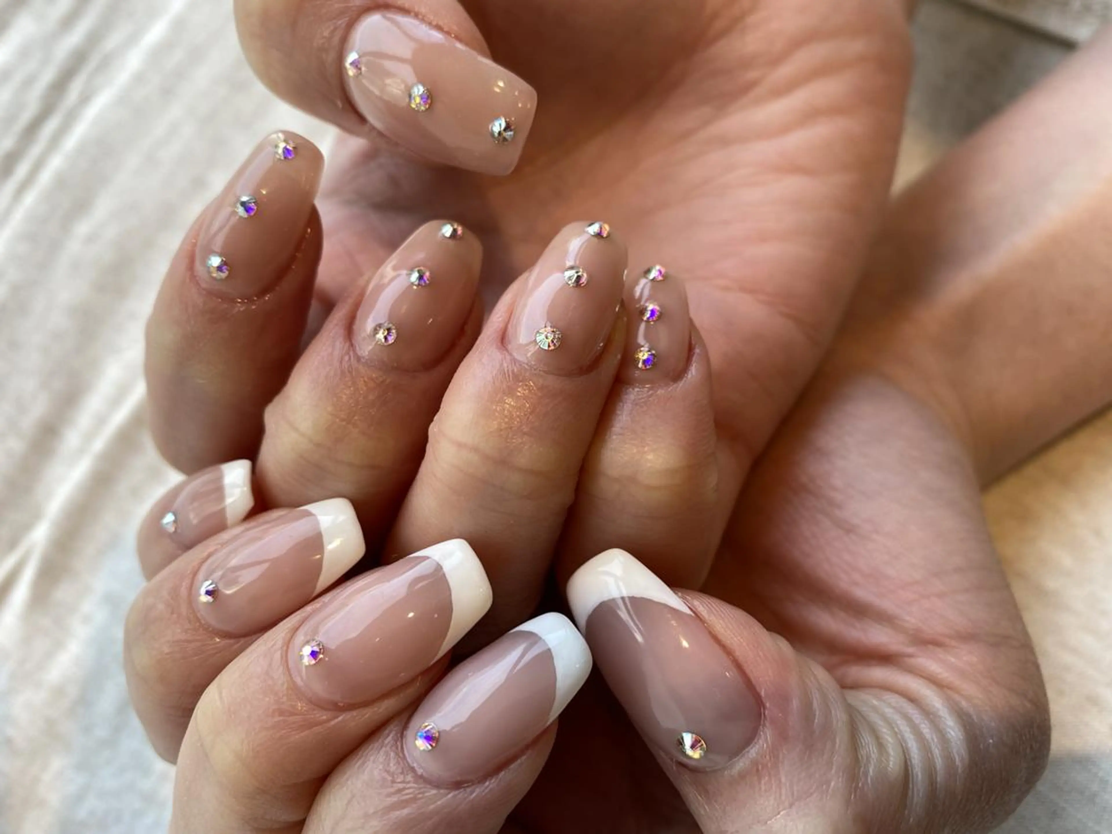 ネイル 【尾下】 ロイヤル•セラピストのネイルデザイン