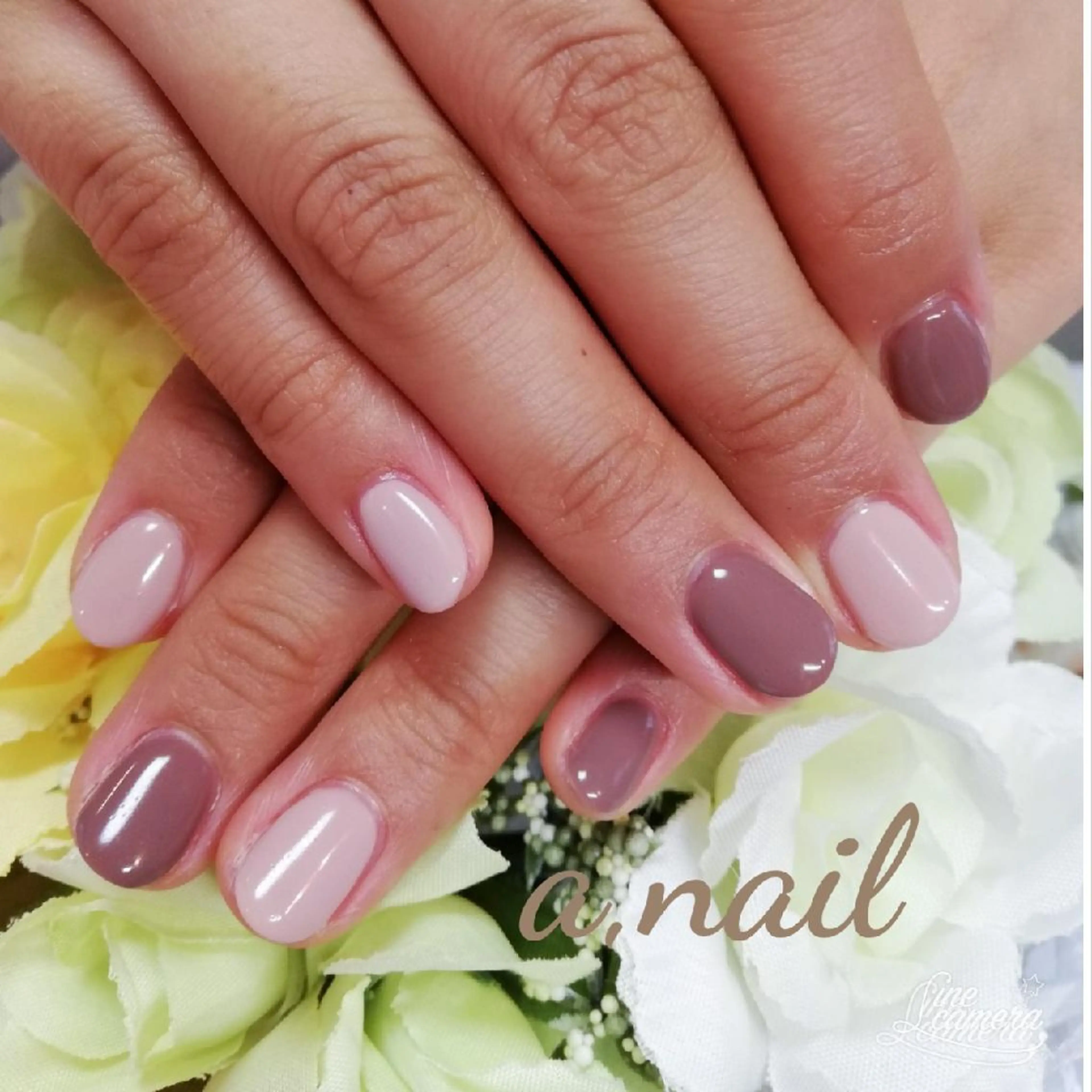 ネイル グラデーション ラメ(グリッター) ワンカラーネイル シンプルネイル ネイルサロン エーネイルのネイルデザイン