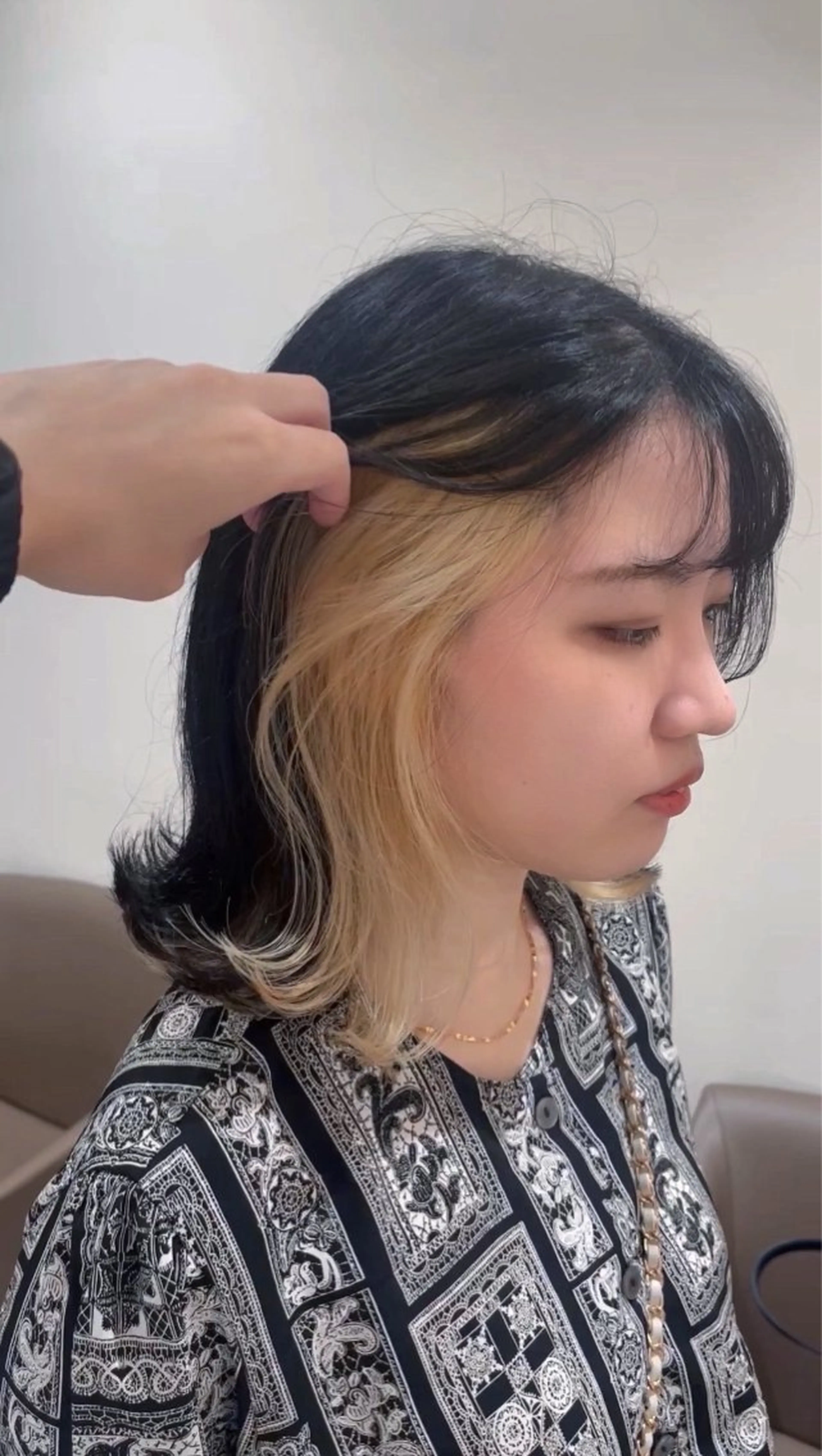 ロング カラー インナーカラー 💖大人韓国ヘア💖 韓国艶カラー【銀座】のヘアスタイル