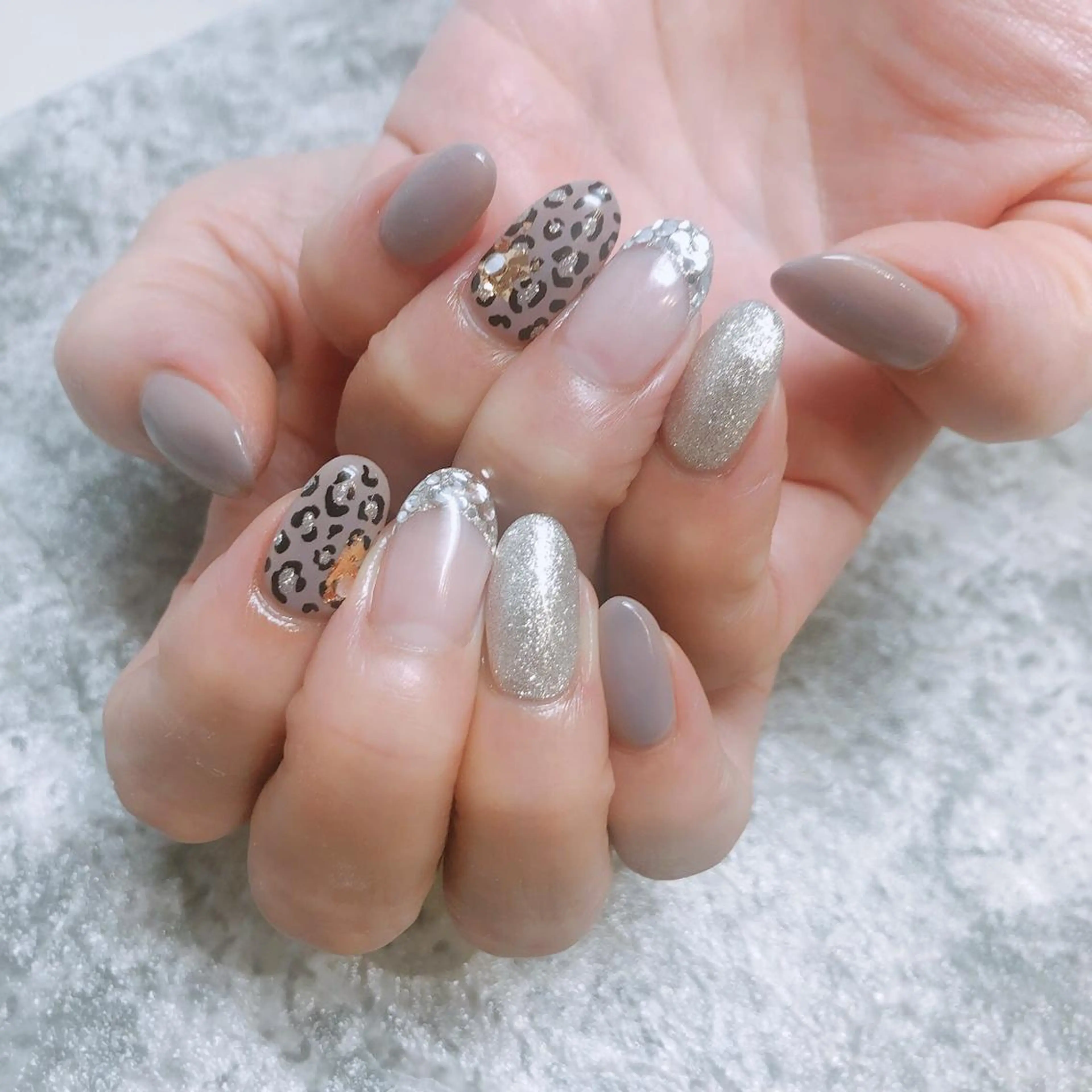 ネイル luxe NailDesignのネイルデザイン