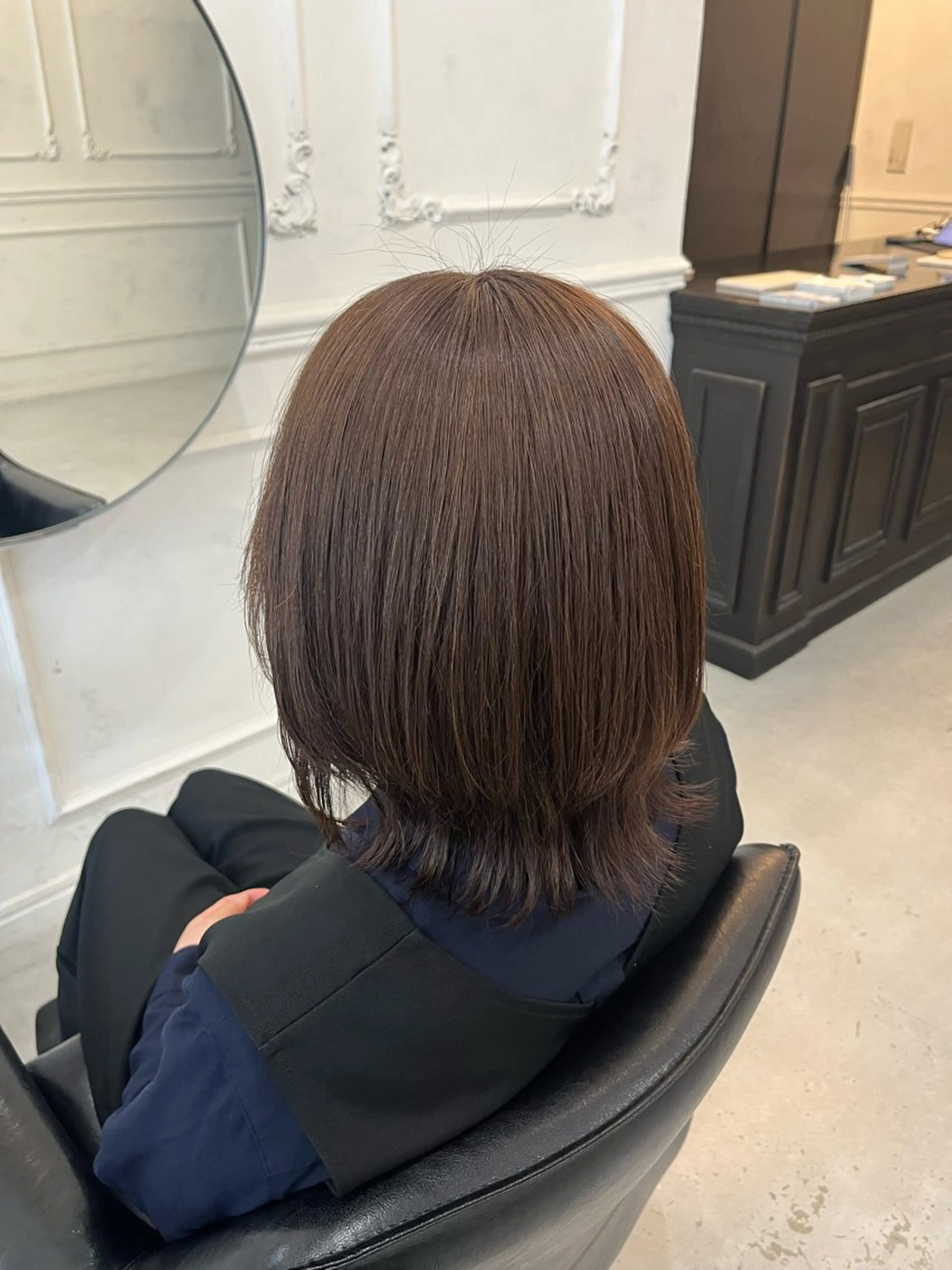 ミディアム MaisonHALU 梅木琉衣のヘアスタイル