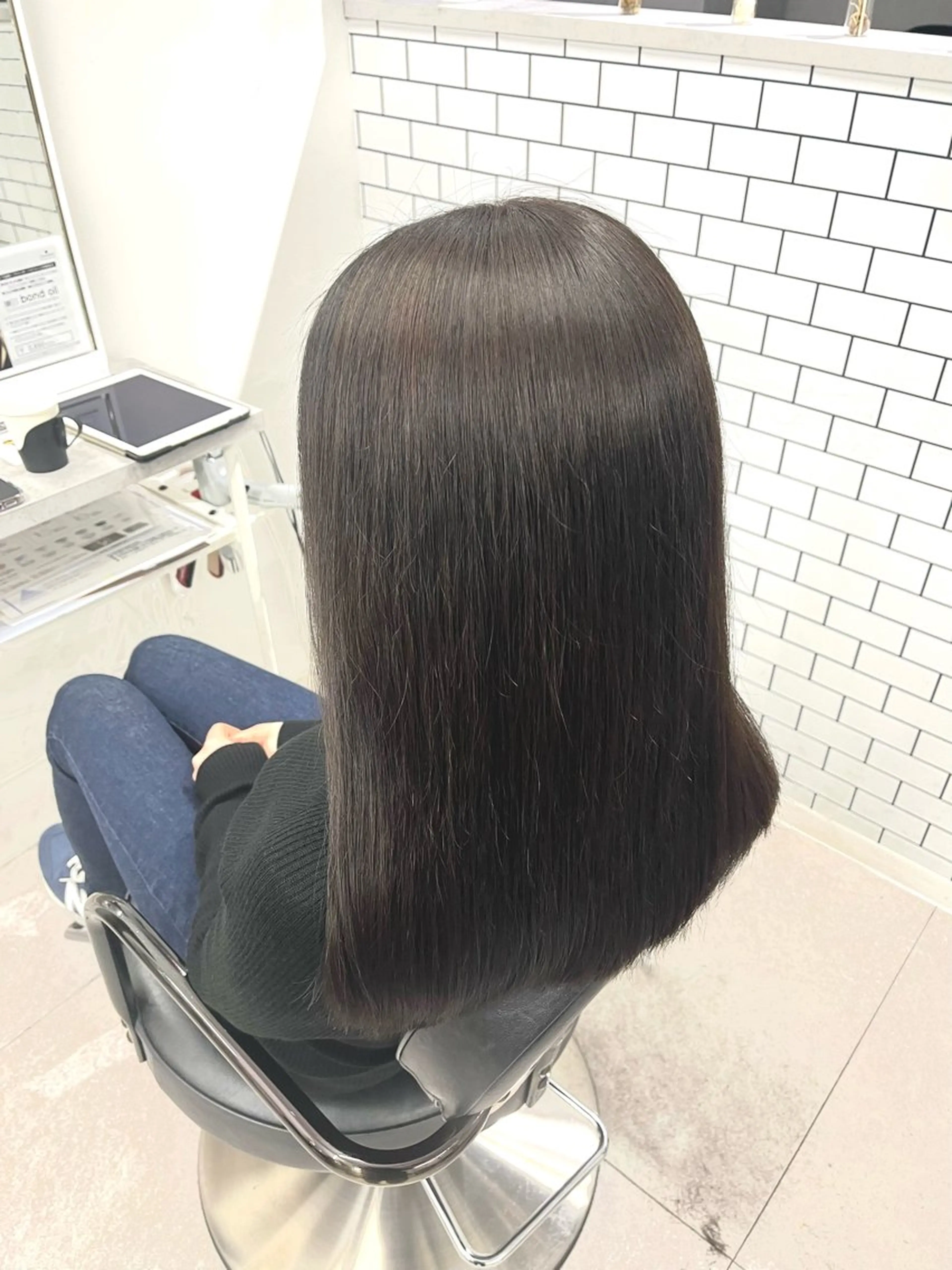 ミディアム カット ヘアカラー トリートメント 艶カラー推し！ なかはらあかりのヘアスタイル