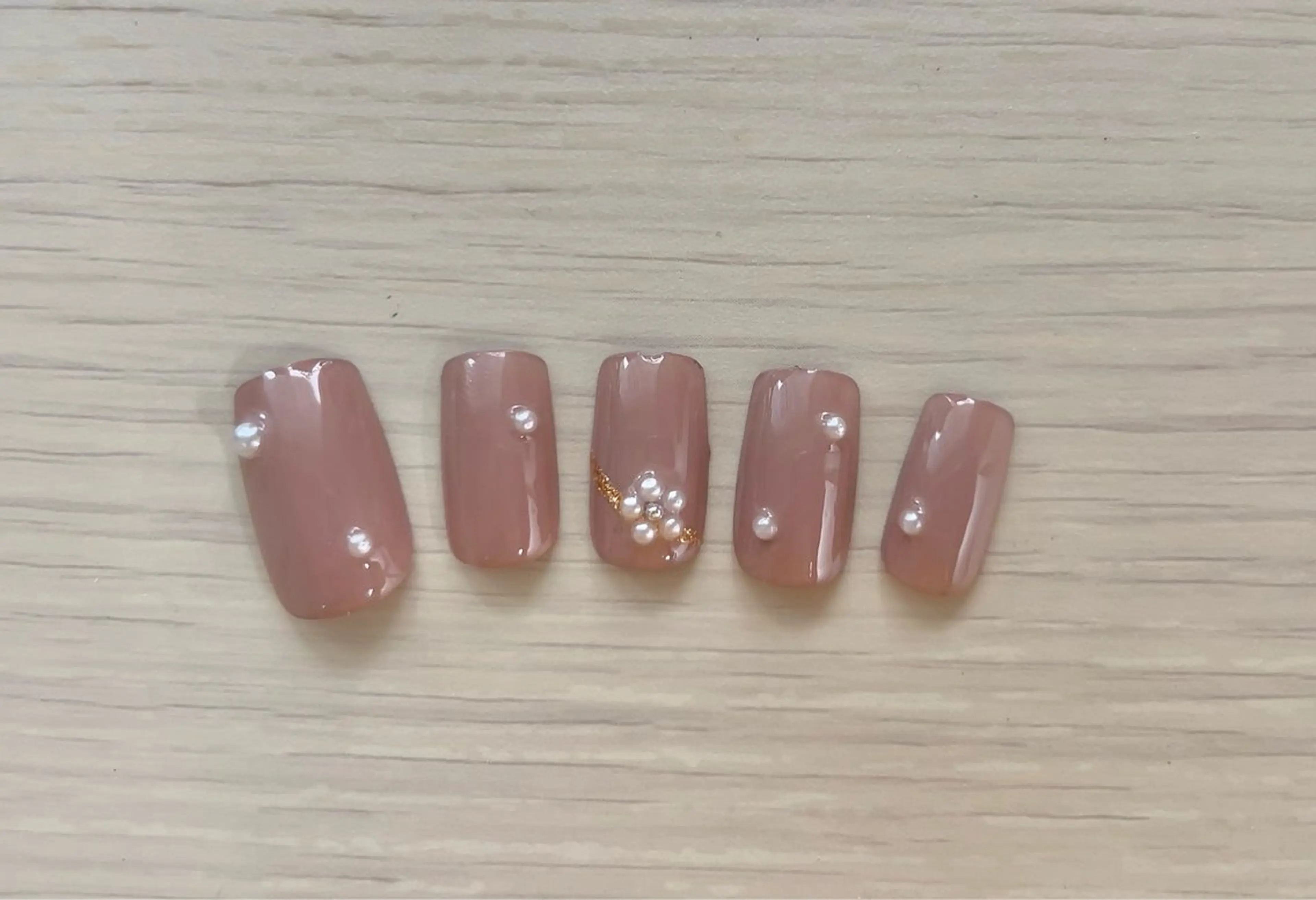 ネイル ハンドネイル ハンドケア Nailsalon Smilingのネイルデザイン