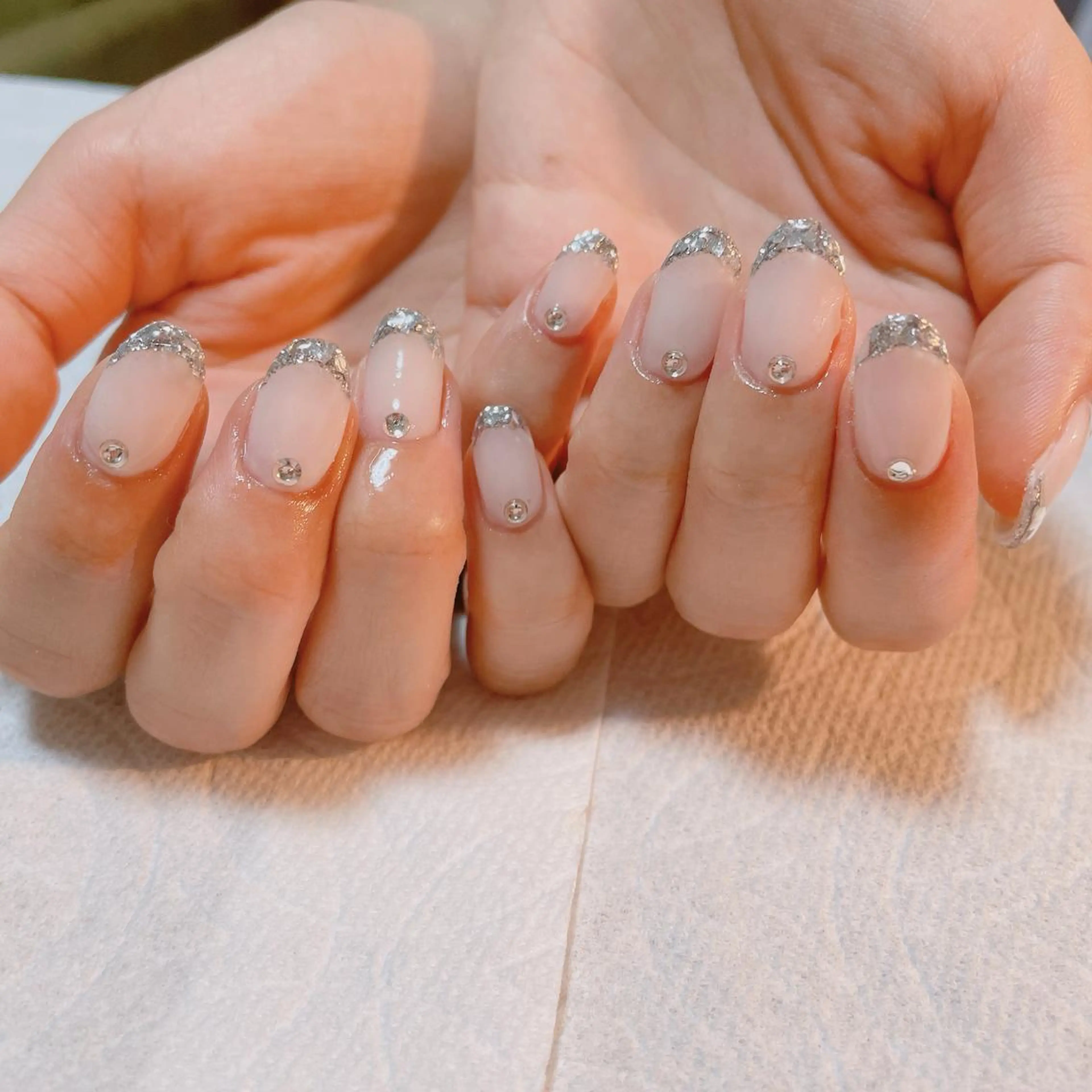 ネイル フレンチネイル ガラスフレンチ ハンドネイル nakamoto yuukaのネイルデザイン