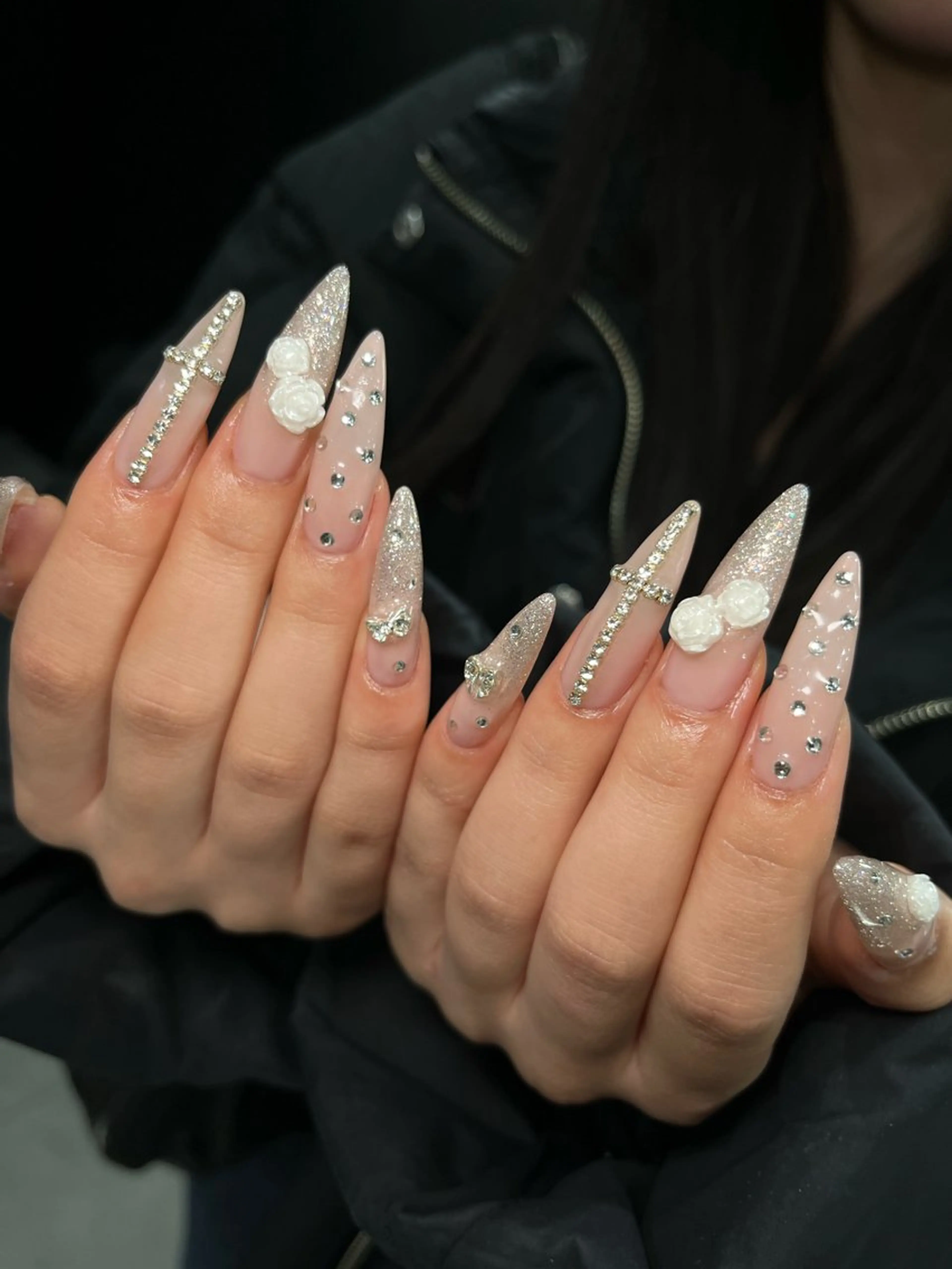 ネイル ハンドネイル Cleo 名古屋駅店 🖤EMIRIのネイルデザイン