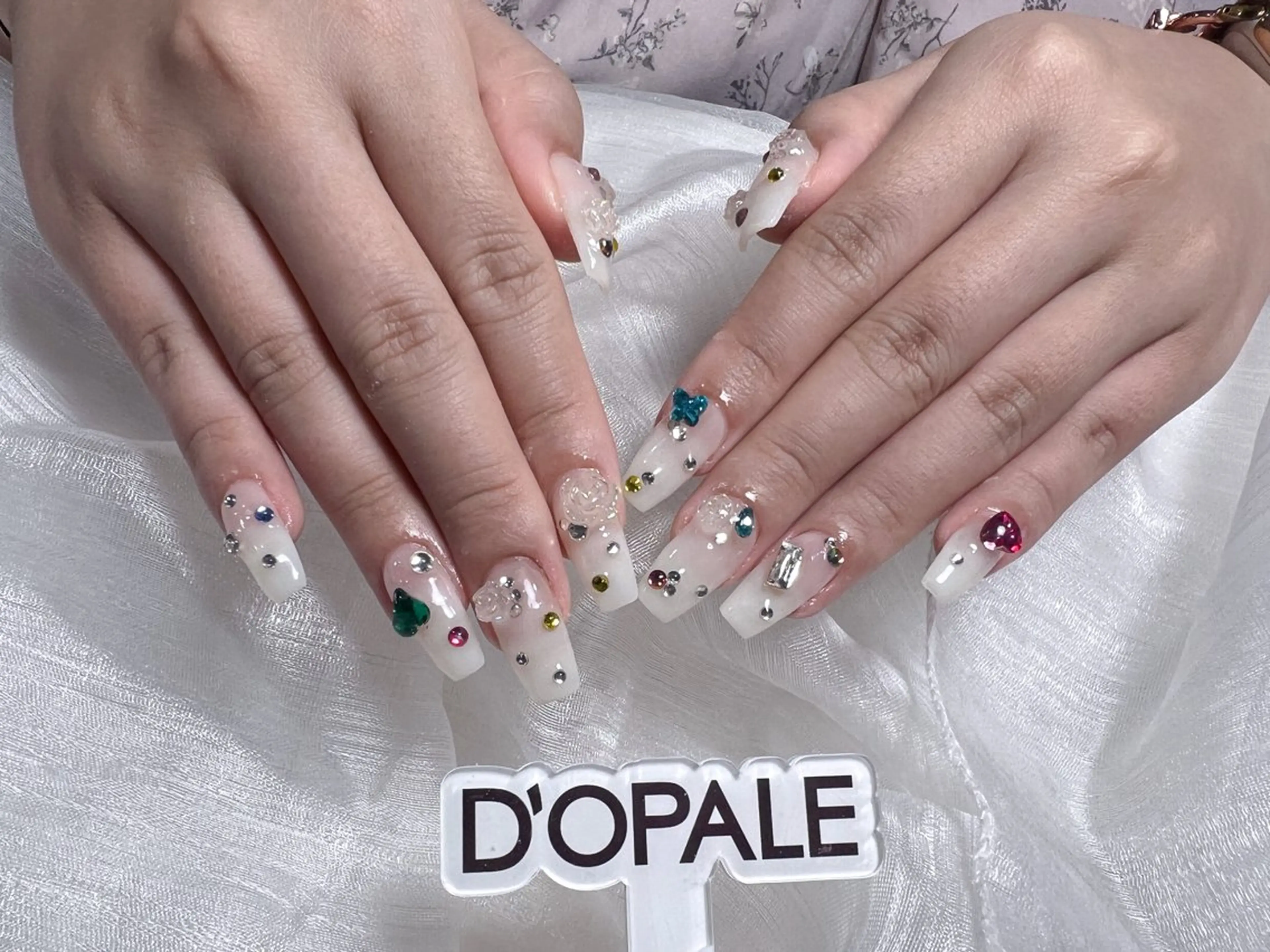 ネイル ハンドネイル D‘OPALEサロン所属・長さ出し専門店 上野kkのネイルデザイン