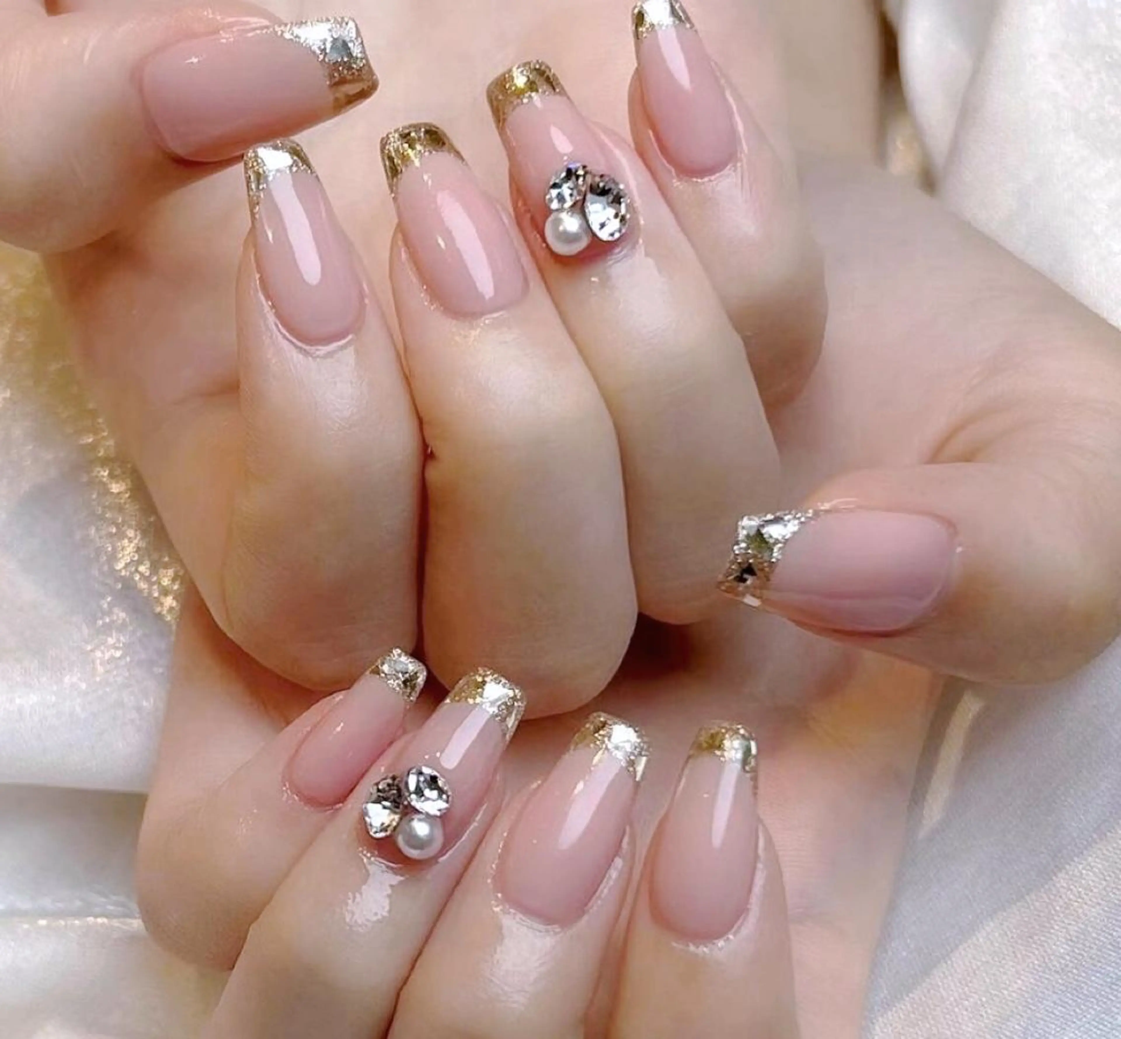 ネイル ハンドネイル VIVIAN リサのネイルデザイン