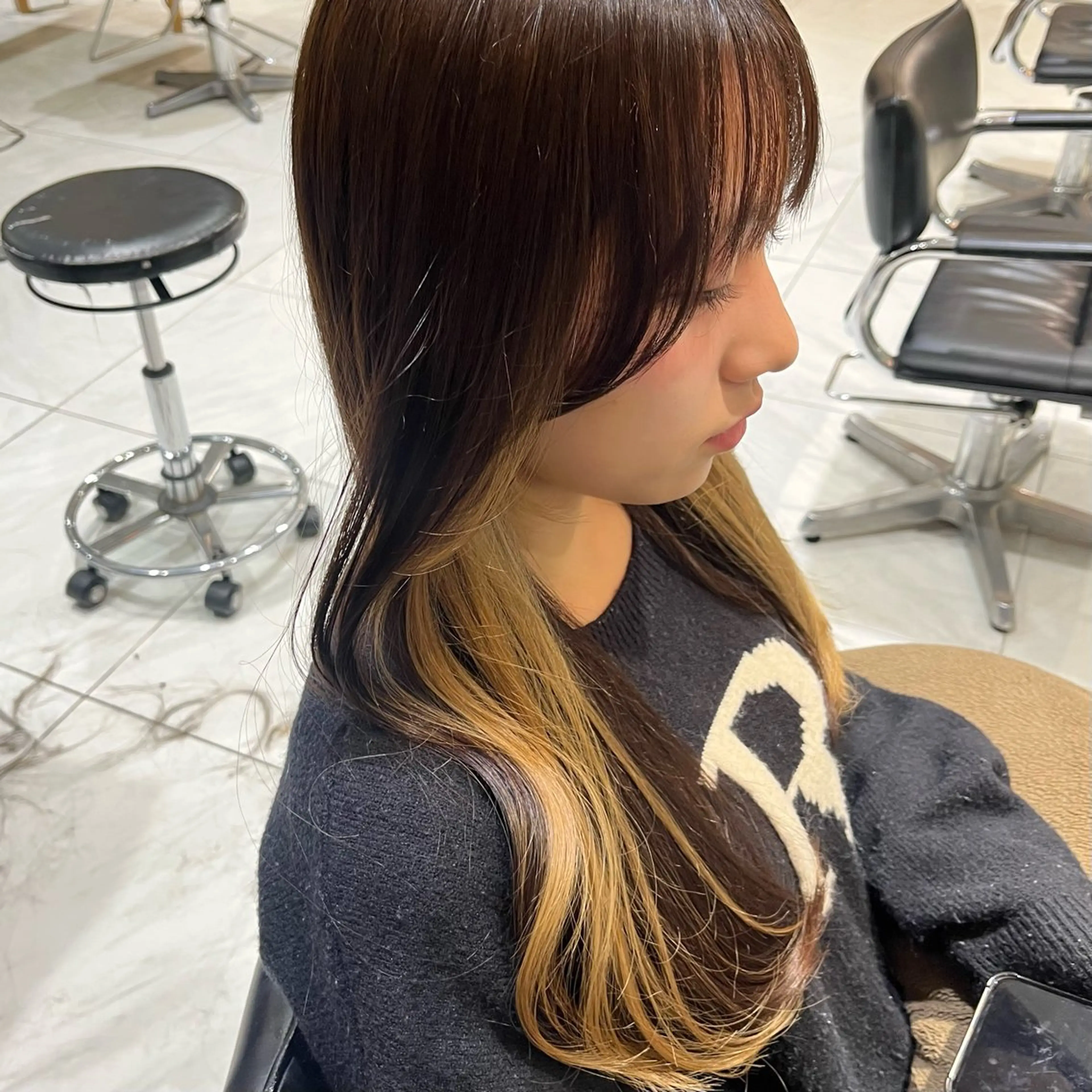 ロング ナミ🩶暗髪/暖色 ❤️/透明感/縮毛のヘアスタイル