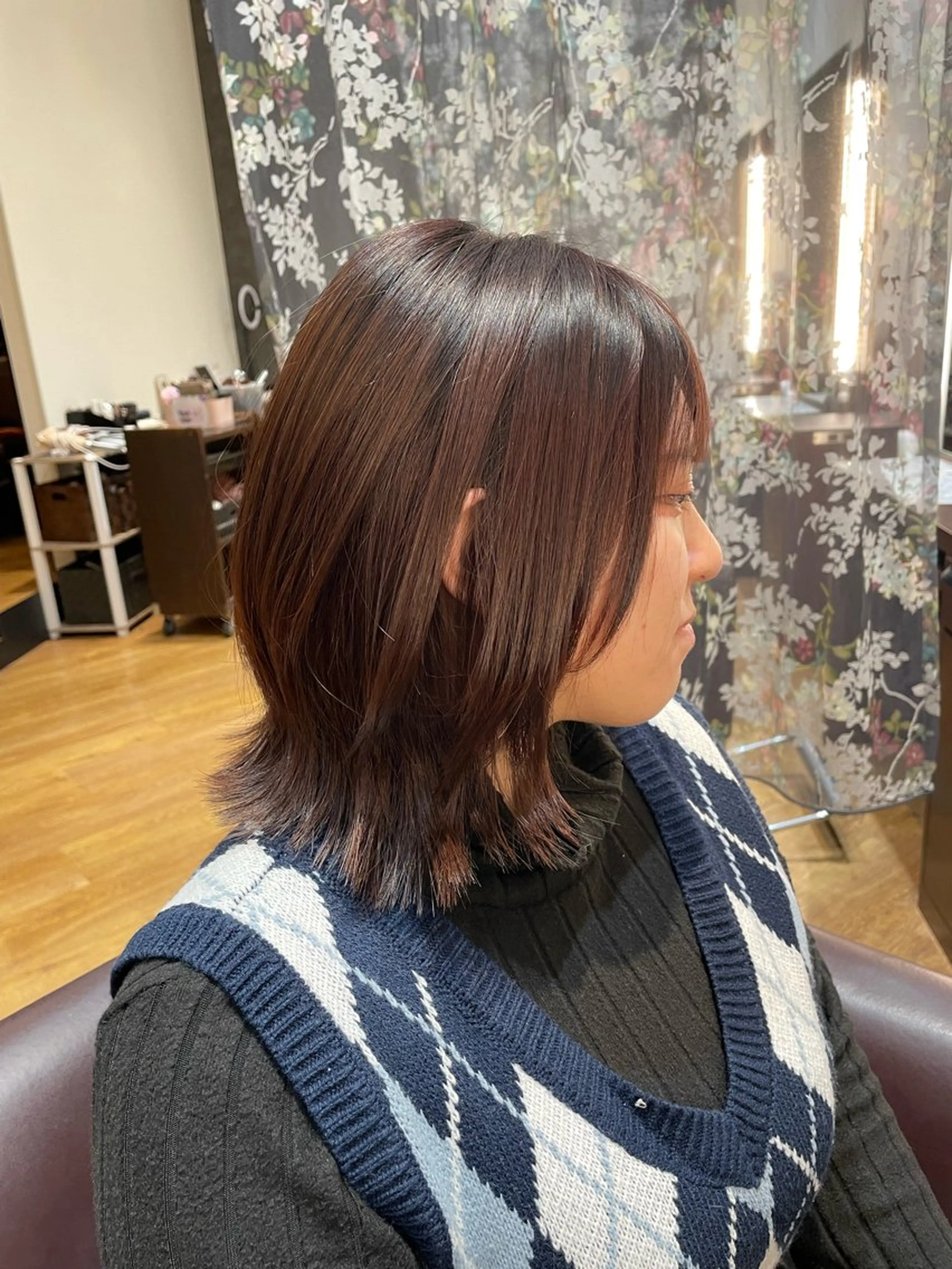 ミディアム ウルフカット パシフィックダズール　神戸ウエスト所属・柴田 穂乃香のヘアスタイル