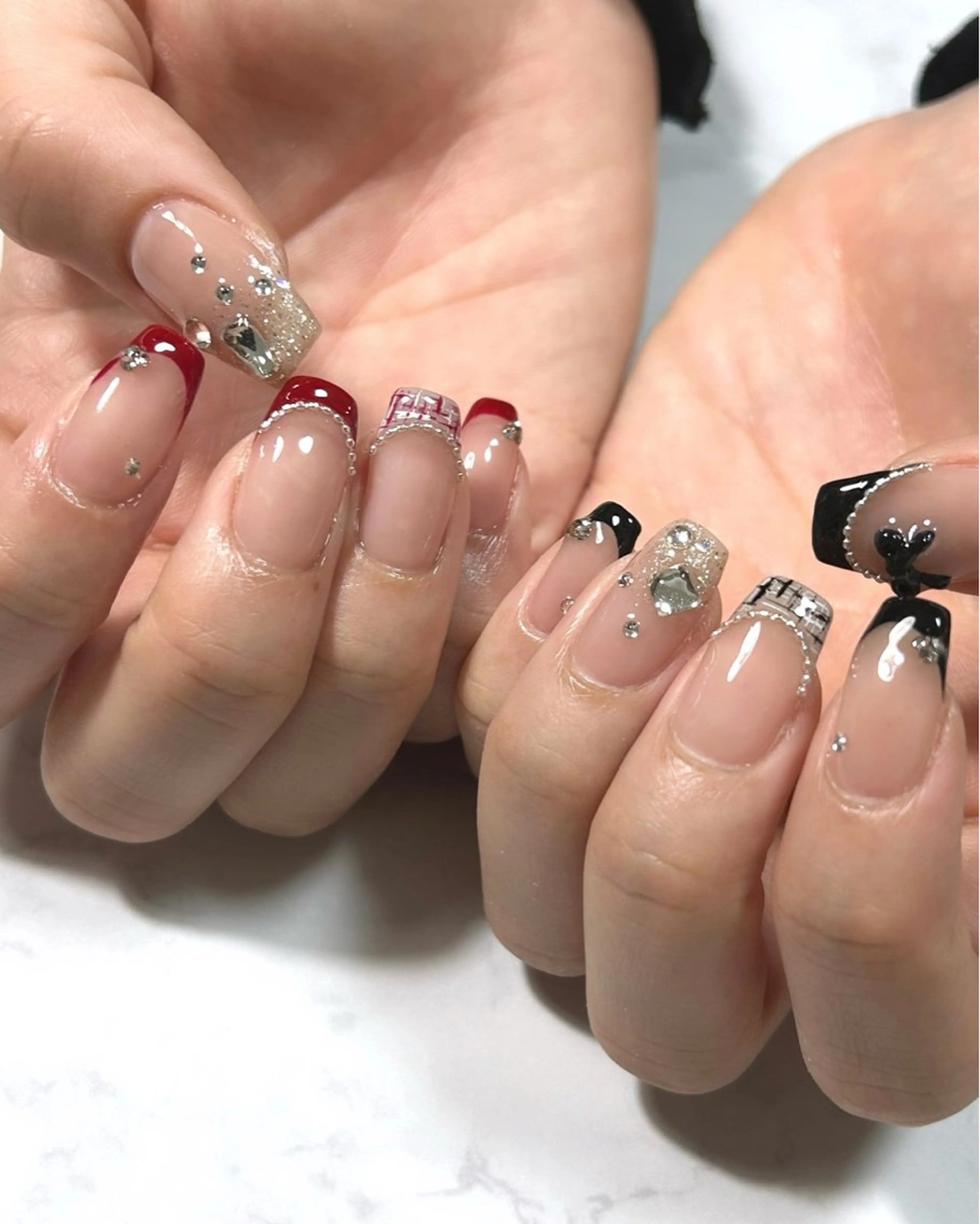 ネイル ハンドネイル Allybell🫧 Ayakaのネイルデザイン