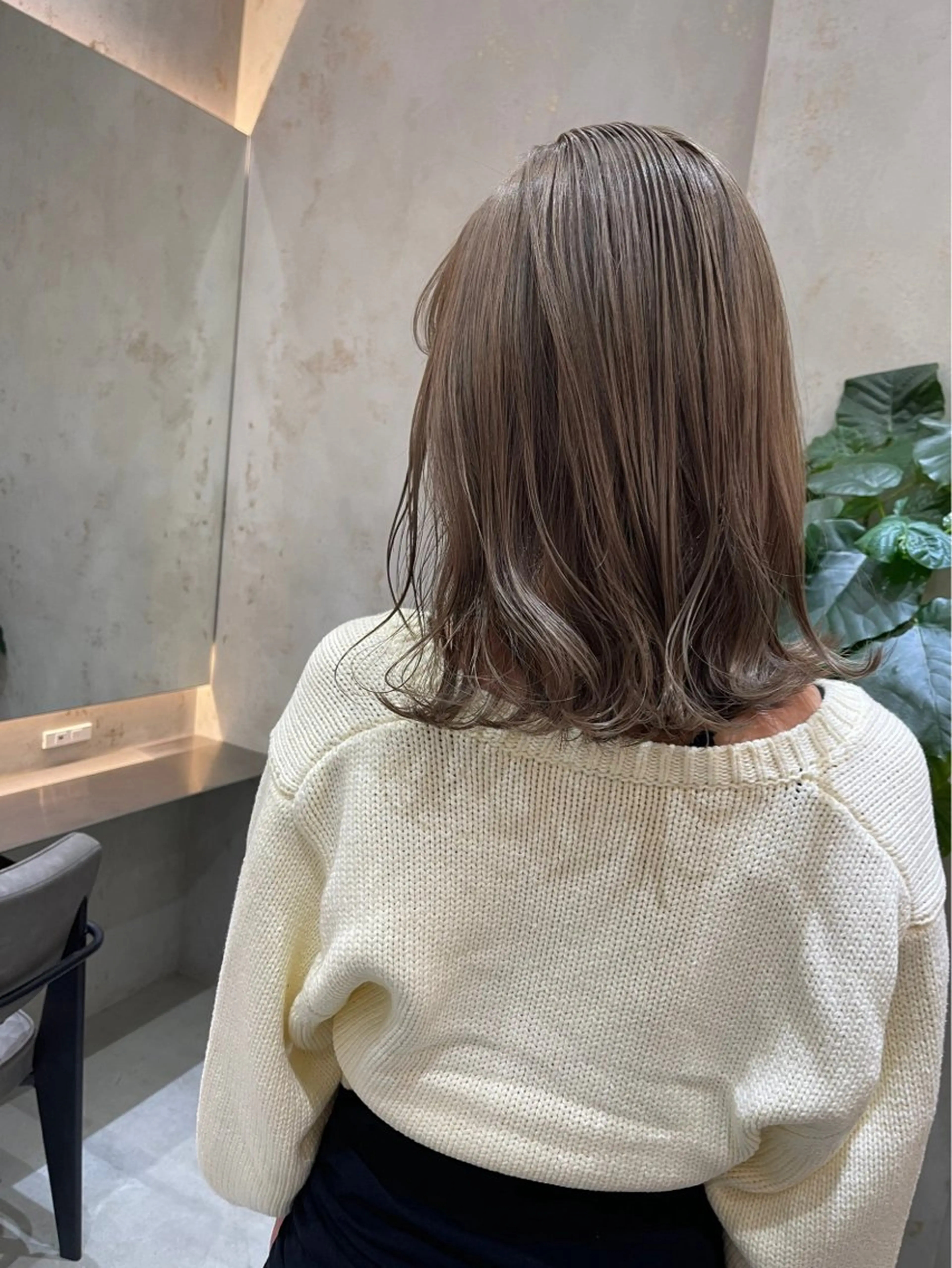 🟥【限定メニュー】　🌿透明感カラー＋カット＋内部補修トリートメントの写真