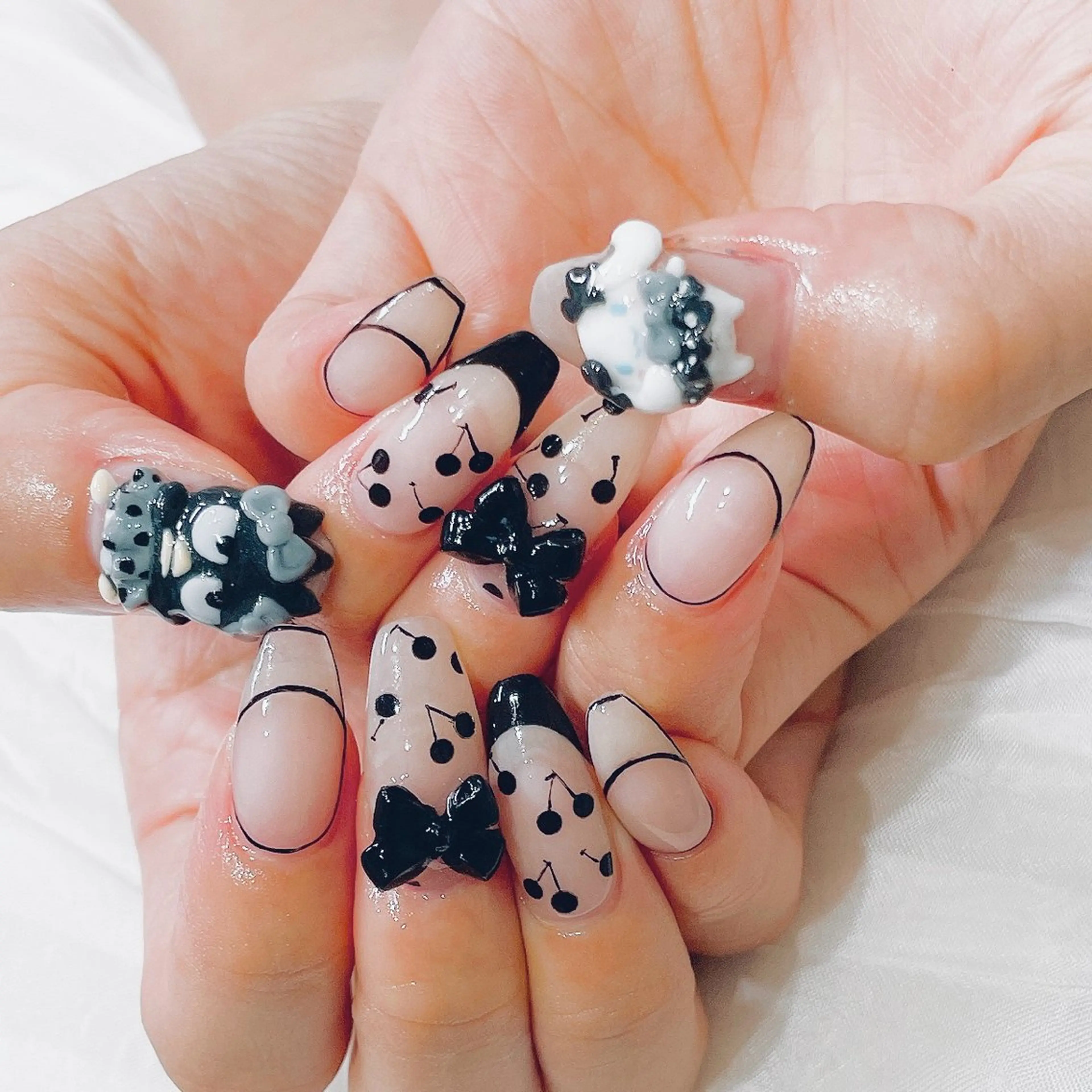 ネイル ハンドネイル A85G ayakoのネイルデザイン