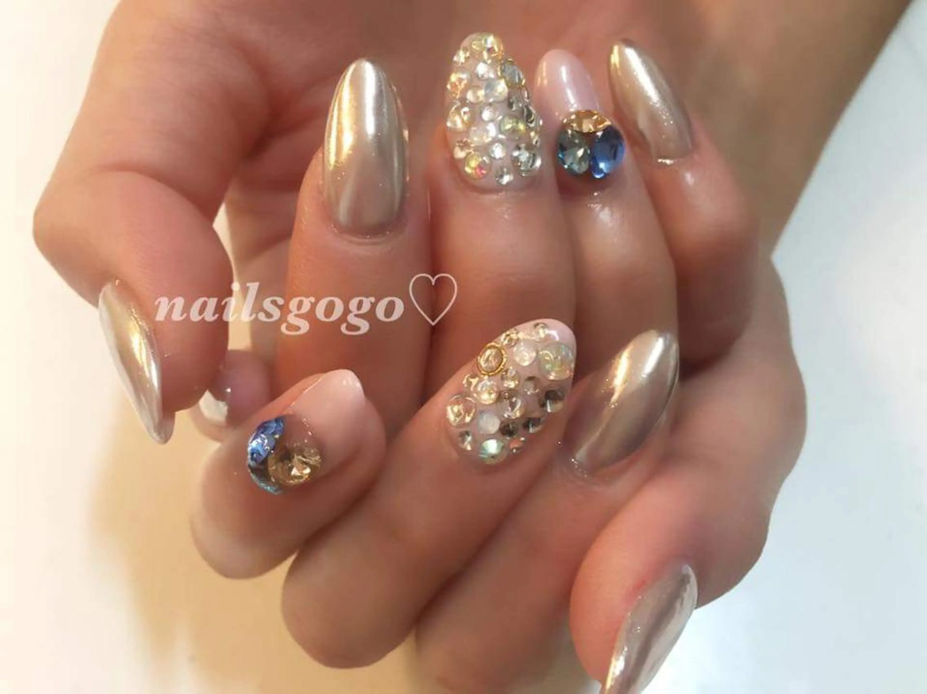 ロング カラー ネイル ミラーネイル ストーンネイル NAILSGOGO shibuyaのネイルデザイン