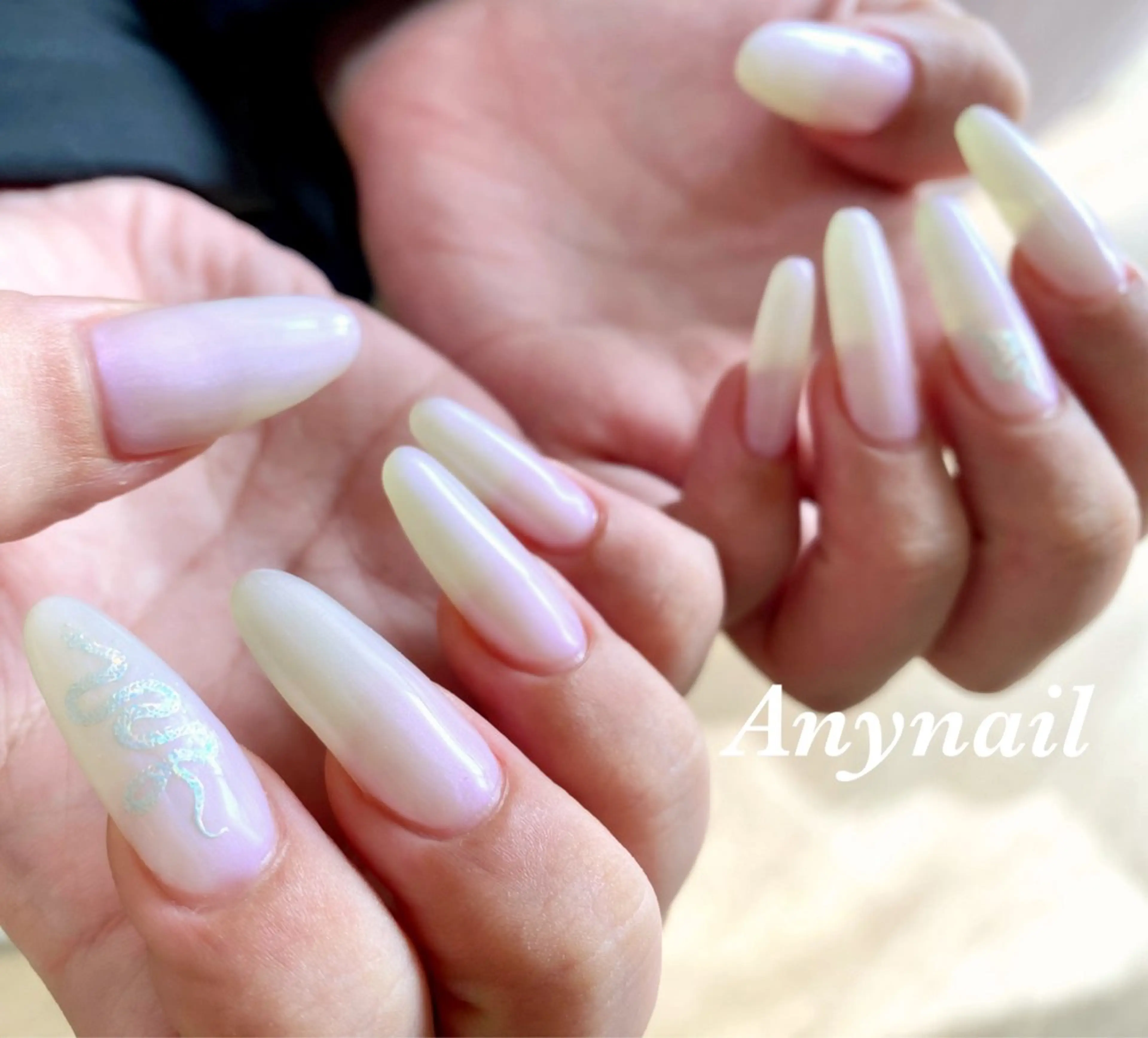 ネイル ブルー ロングネイル ワンカラーネイル 岩澤 恵子のネイルデザイン