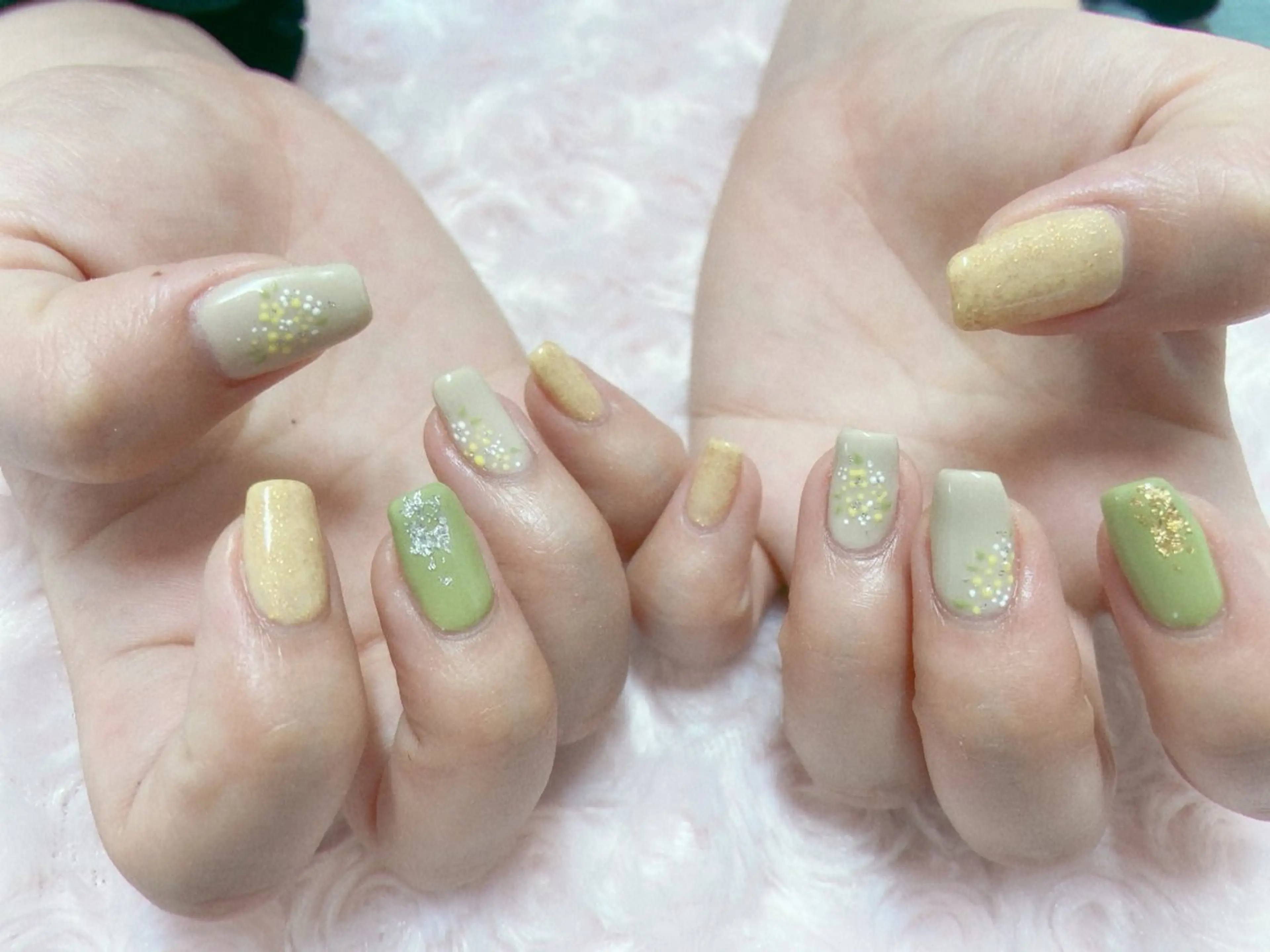 ネイル 長さ出し ジェルネイル パラジェル 春ネイル ハンドネイル nail salon Berry所属・前田 りかのネイルデザイン