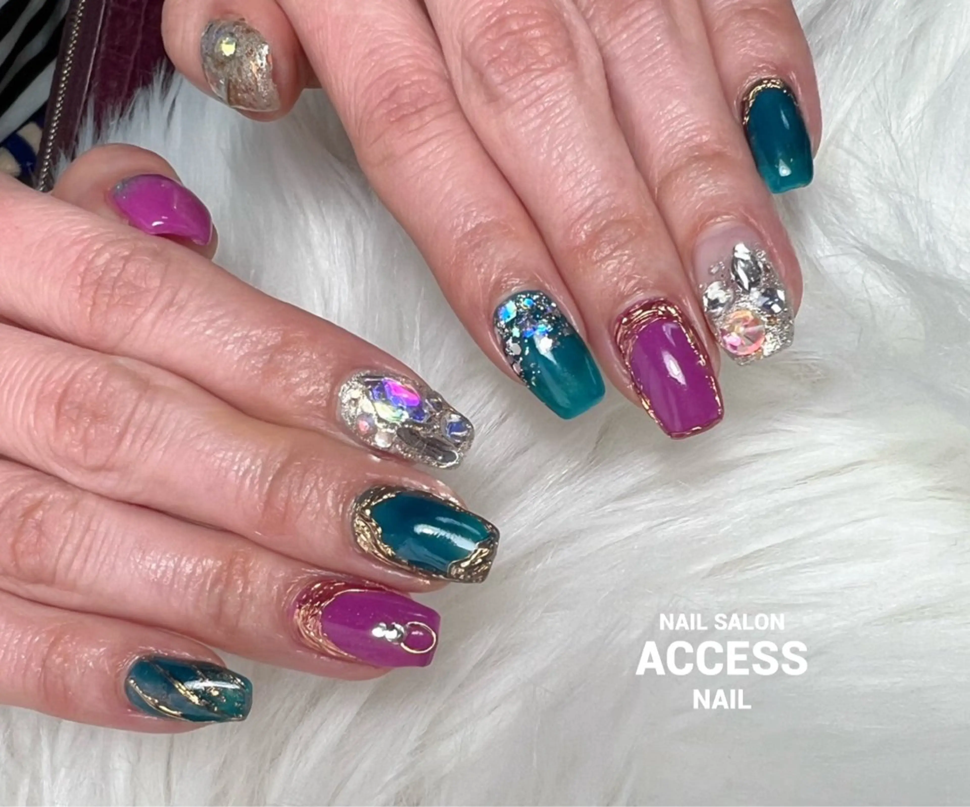 ネイル access nailのネイルデザイン