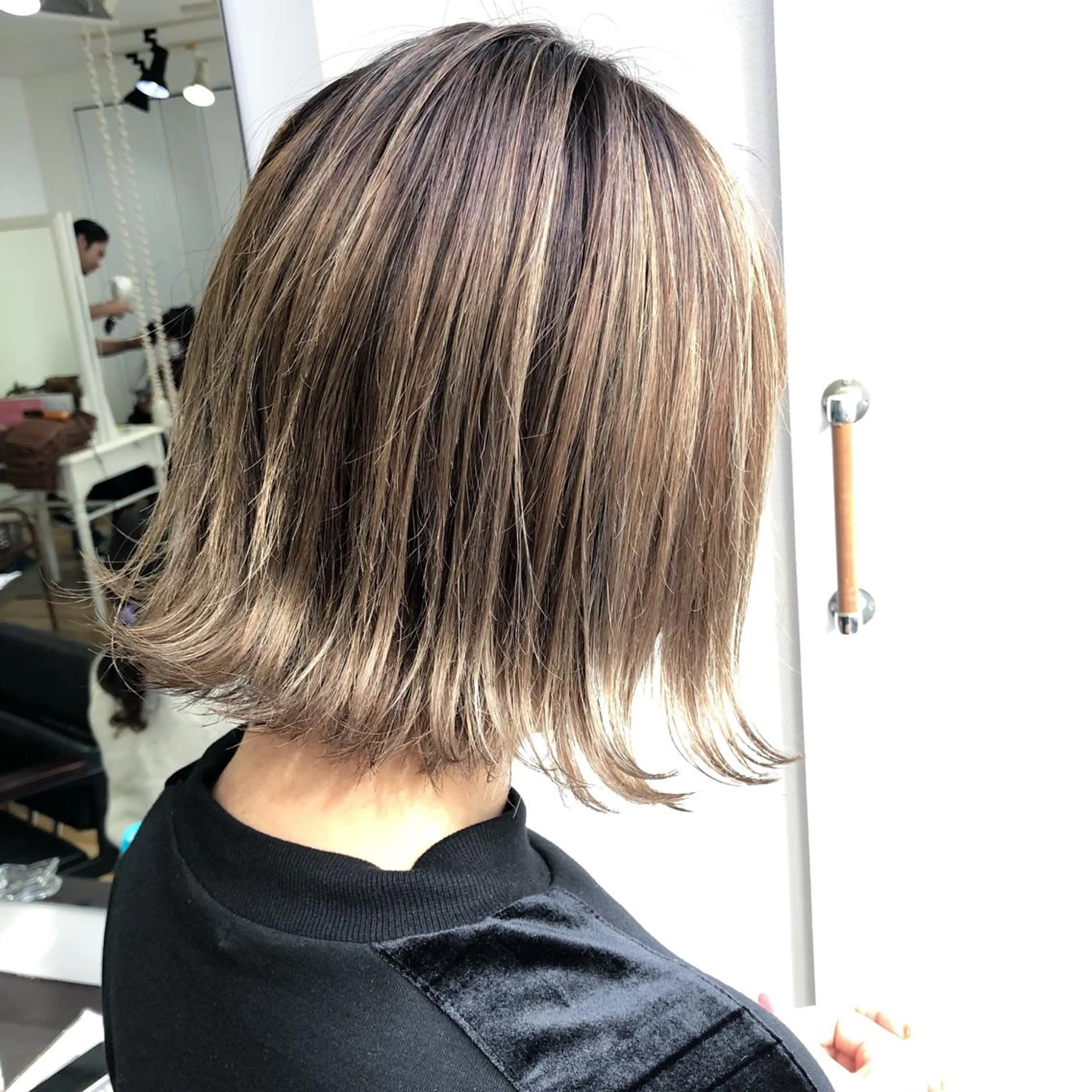 ショート タカハシ ユウキのヘアスタイル