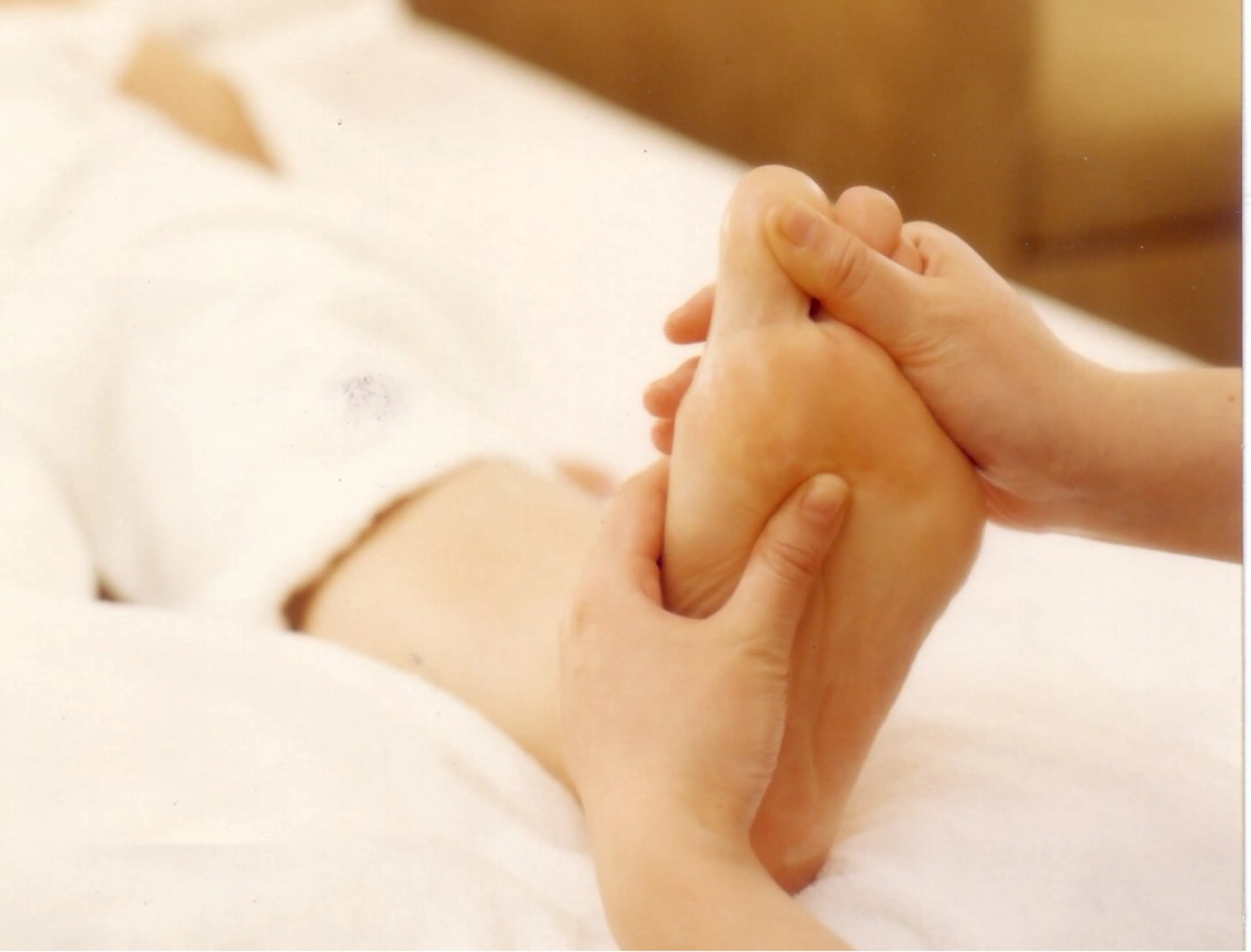 1足の冷え・パンパンなむくみに【足裏デトックス】本格足つぼ30分の写真