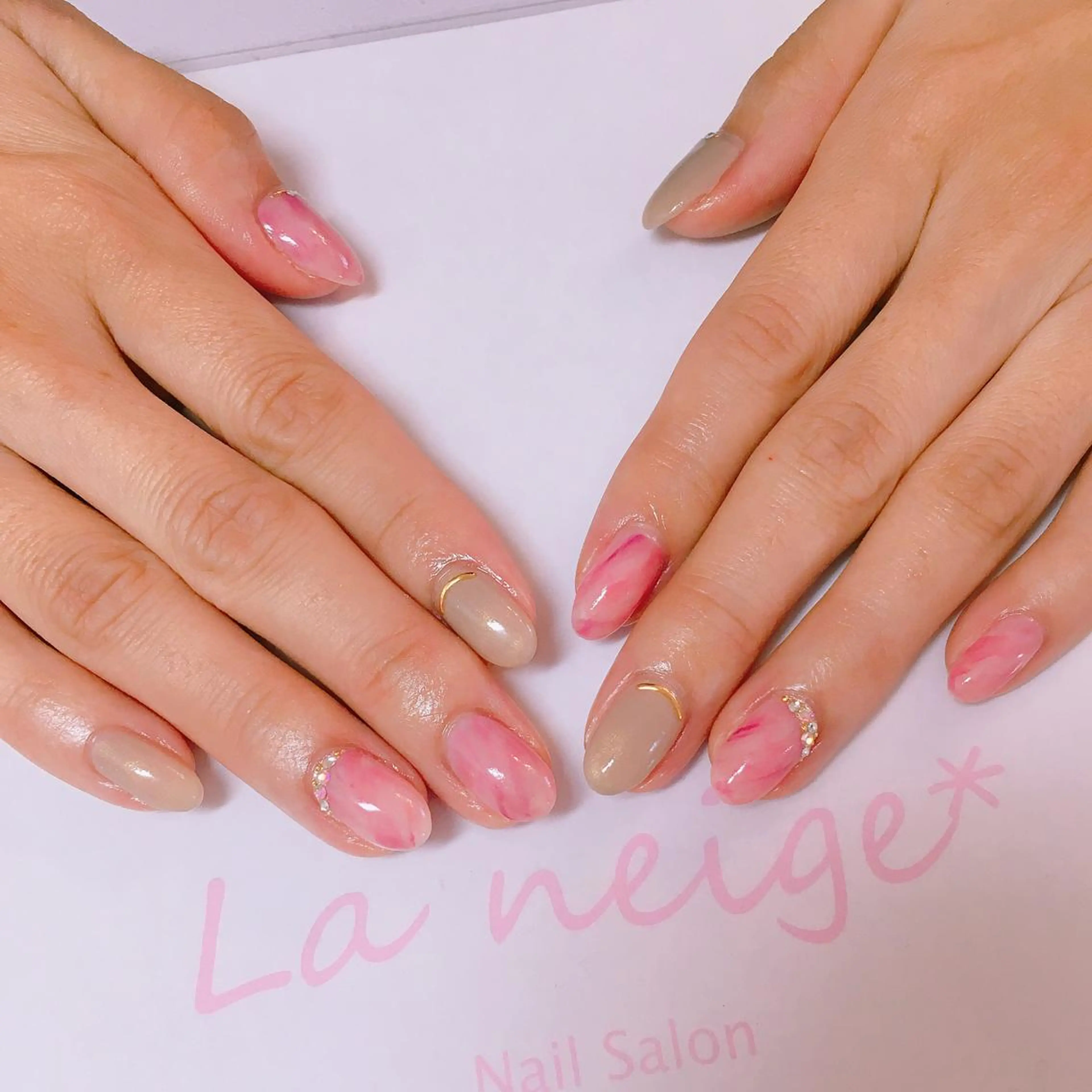 ネイル La neige* yuki 🥯🍑のネイルデザイン