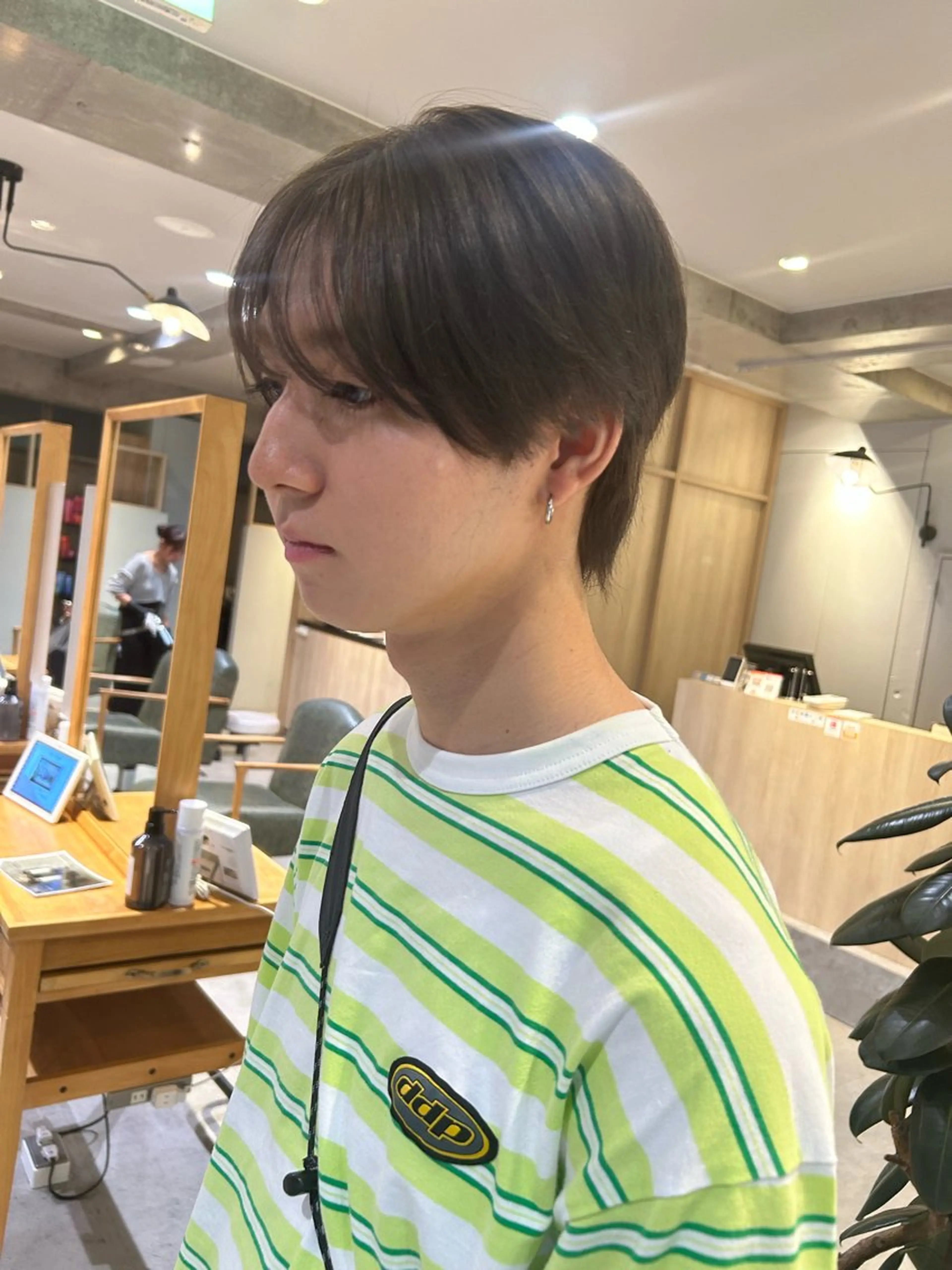 メンズ メンズブリーチ メンズハイトーン メンズインナーカラー メンズ韓国風 マッシュ カット ユウ✩.*˚/メンズ 特化/シャドウパーマのヘアスタイル