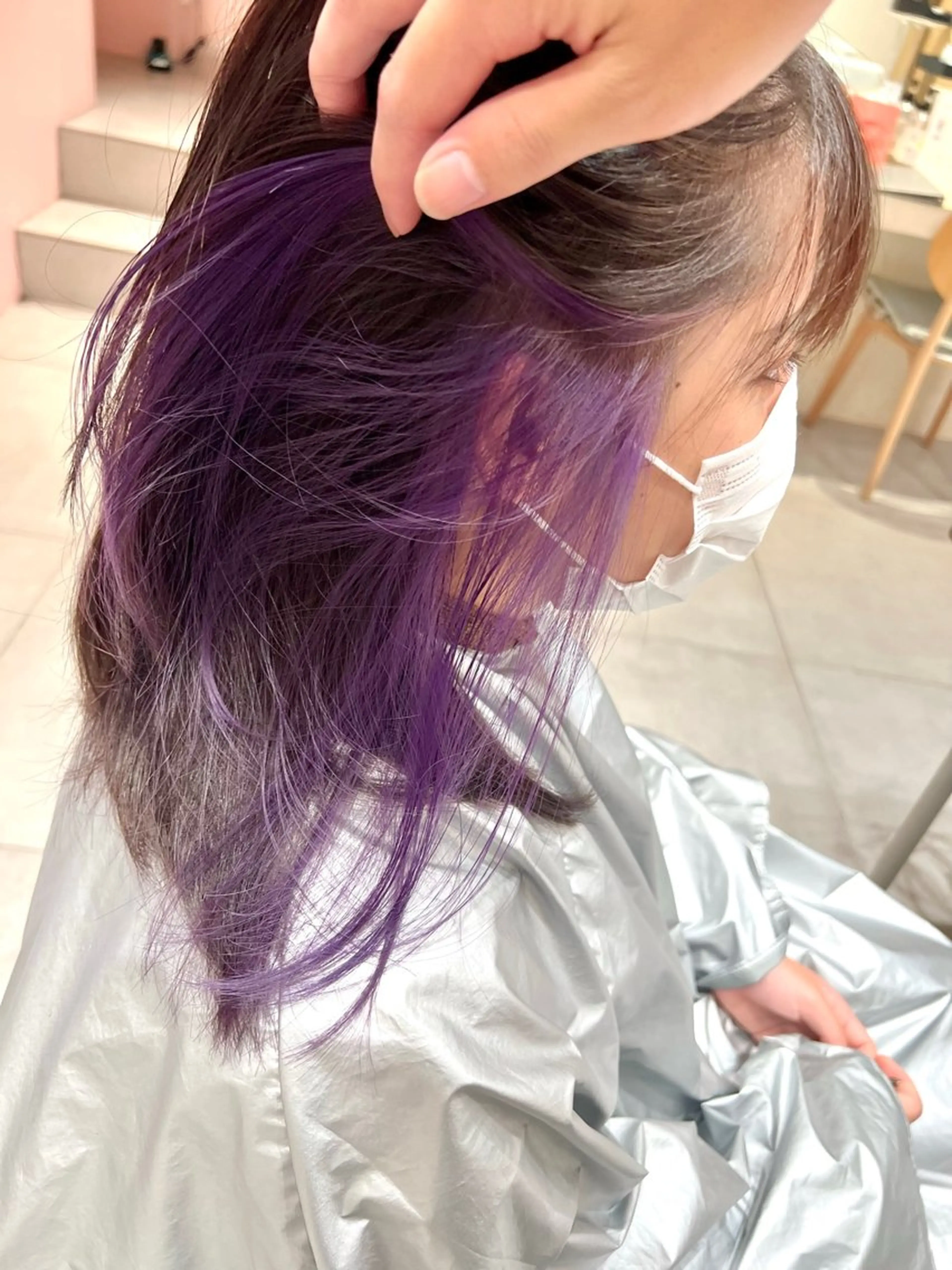 セミロング カラー アッシュ アッシュブラウン ブリーチ ブラウンカラー ケアブリーチ ヘアカラー トリートメント ヘアセット レイヤー専門家 ダブルカラー修のヘアスタイル