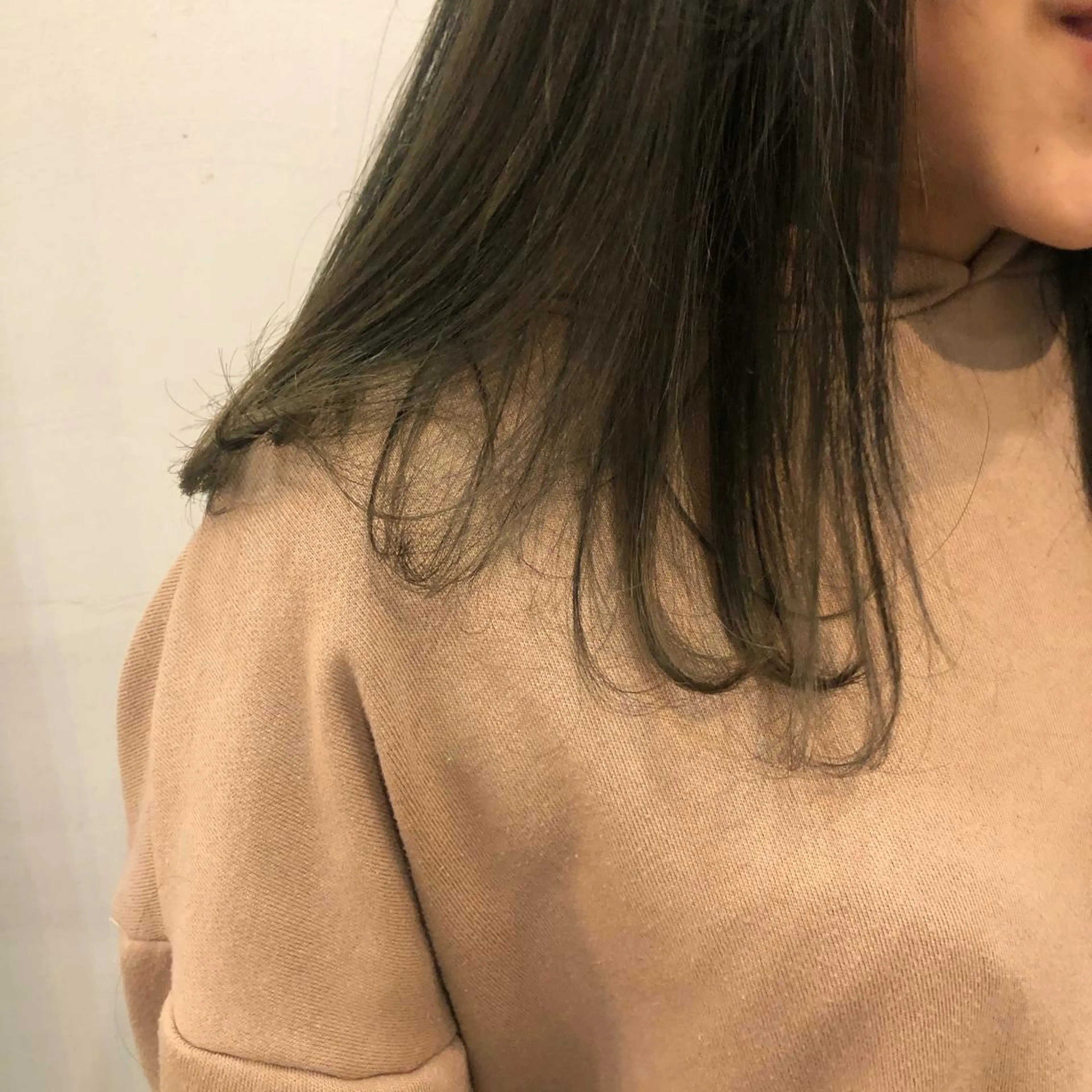 ミディアム Lycka所属・ナギサ/ 大分森町のヘアスタイル