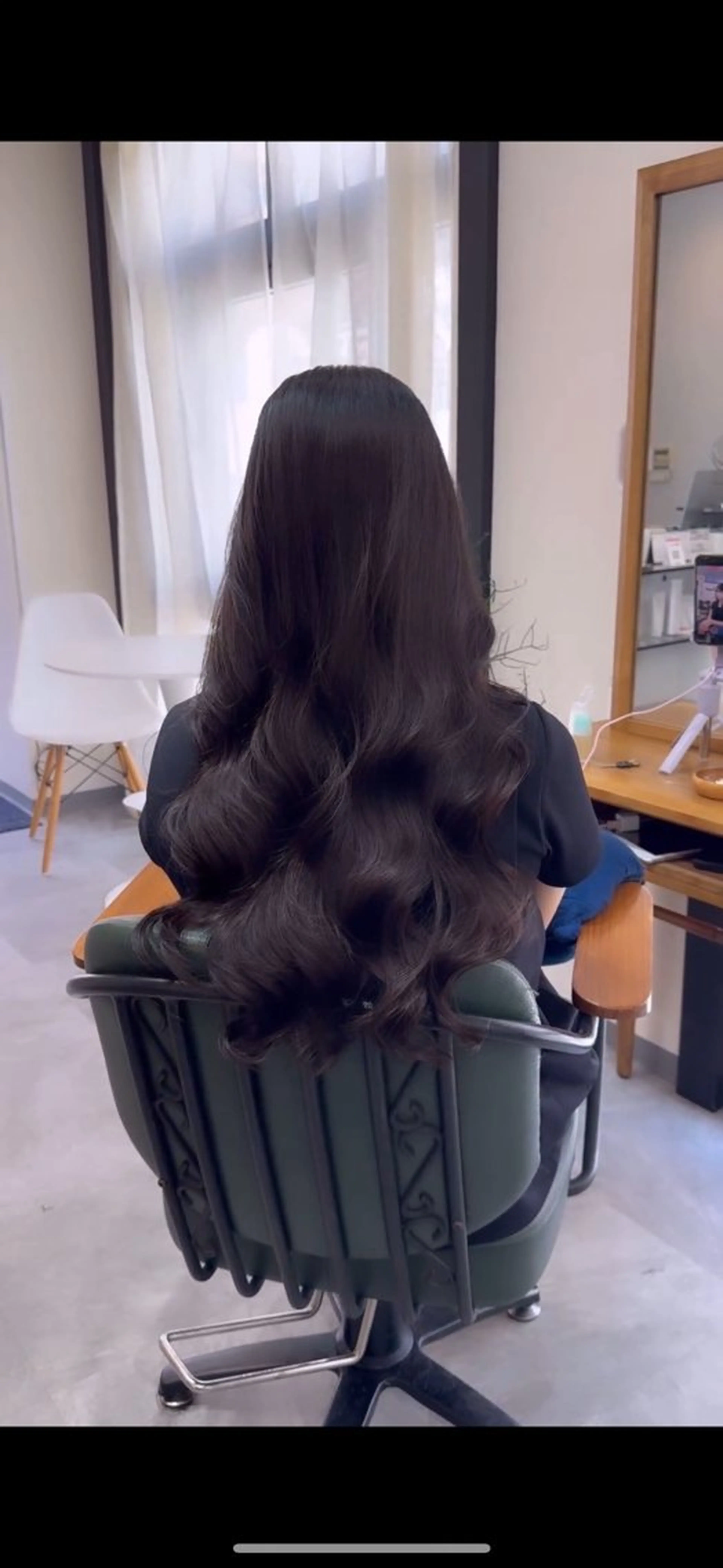 ロング Arly所属・MARU🎀髪質改善 ×コテ巻き風パーマのヘアスタイル