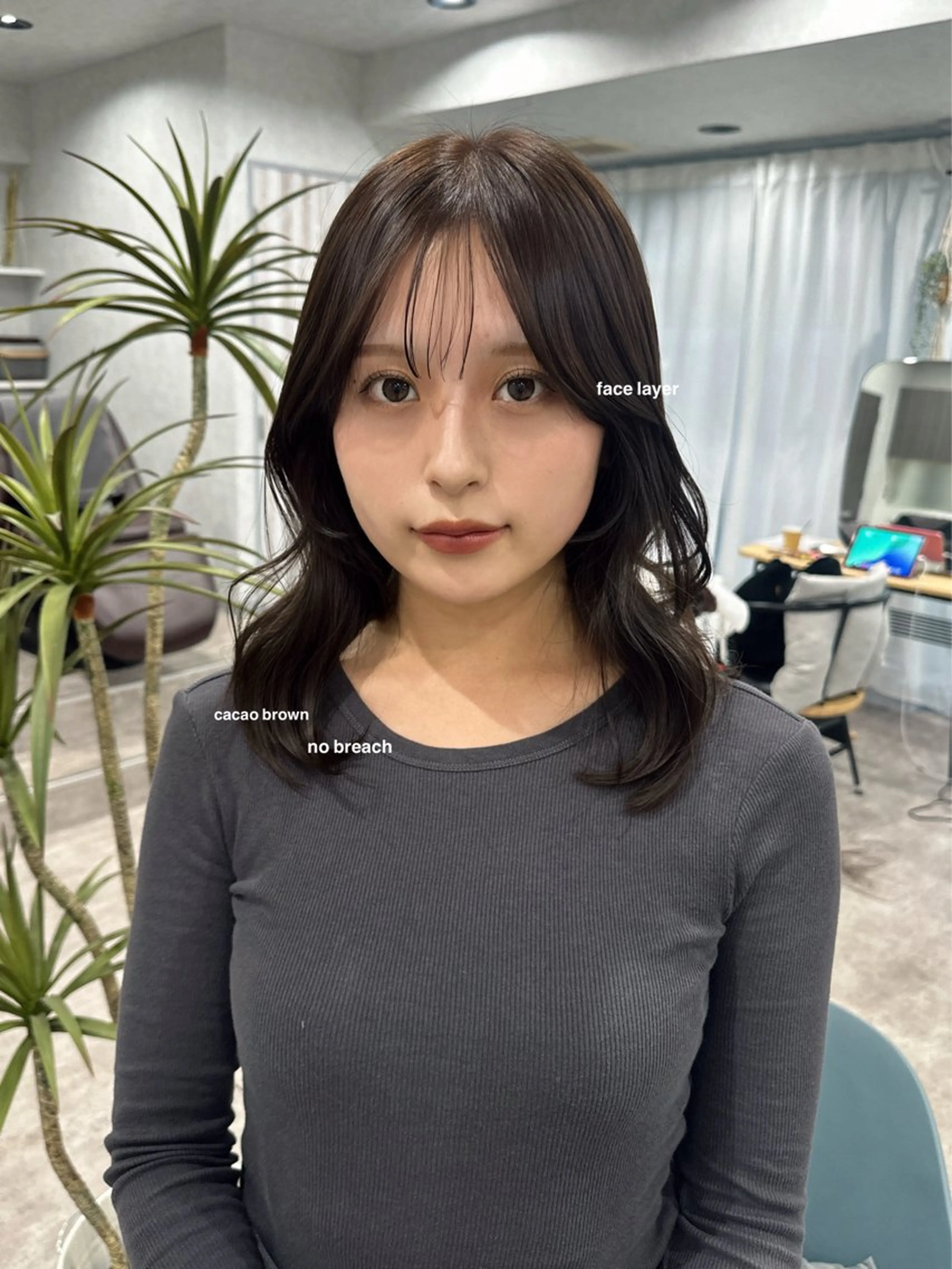 ミディアム カラー カット ヘアカラー トリートメント v-lab studio所属・韓国レイヤーカット/ 艶カラー/ noaのヘアスタイル