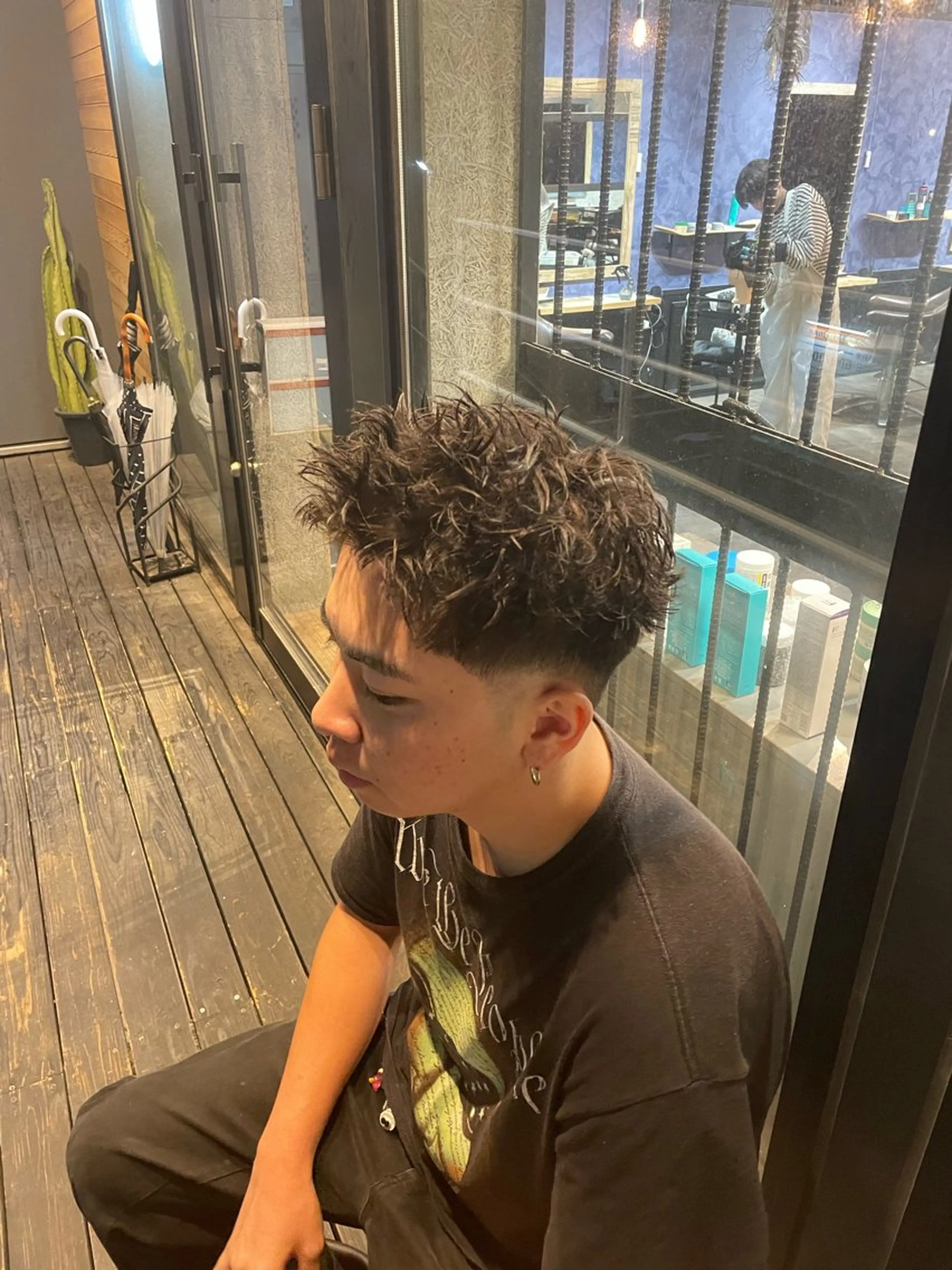 ショート パーマ メンズ カット パーマ litbyfifth 濵崎寛太のヘアスタイル