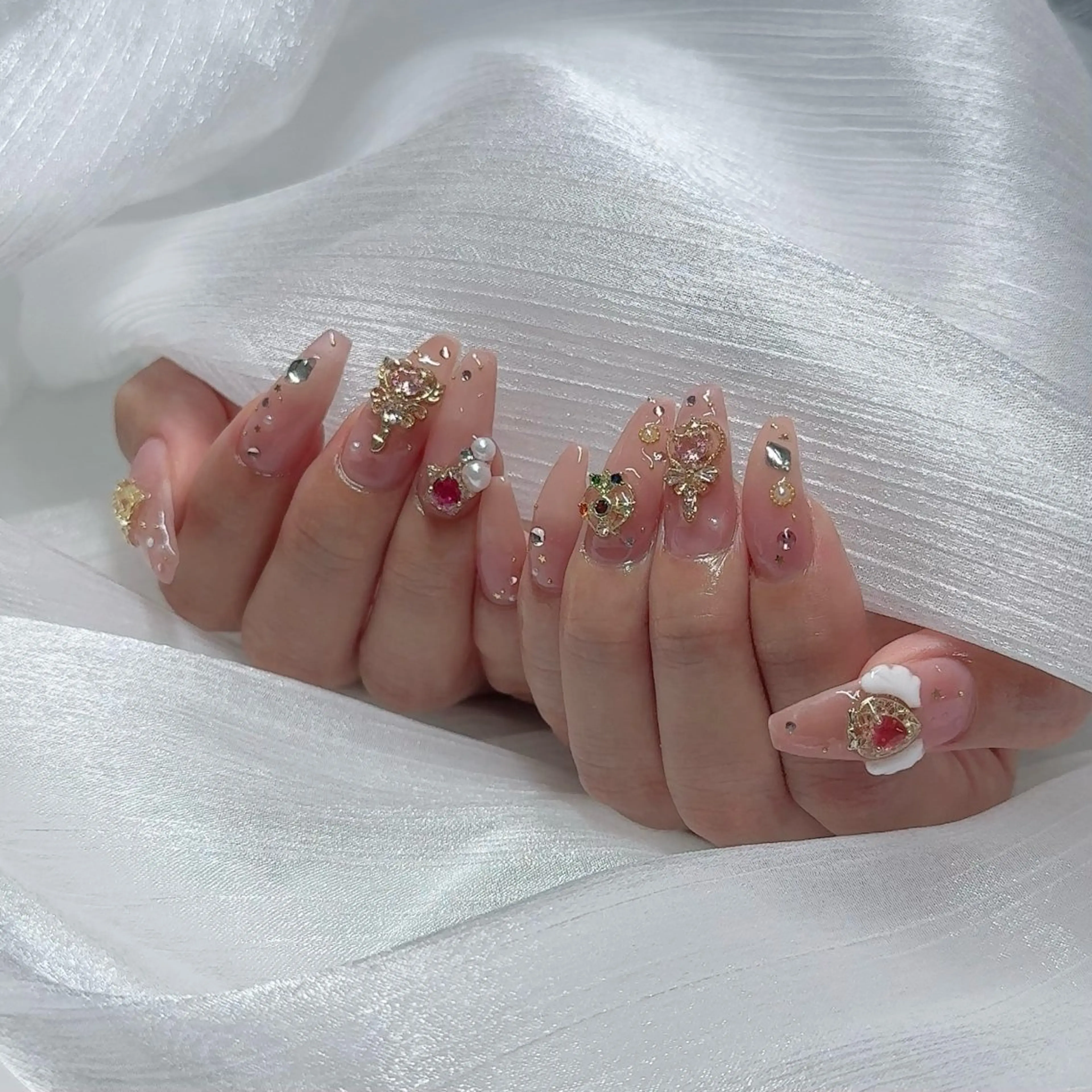 ネイル AZ Nail aoiのネイルデザイン