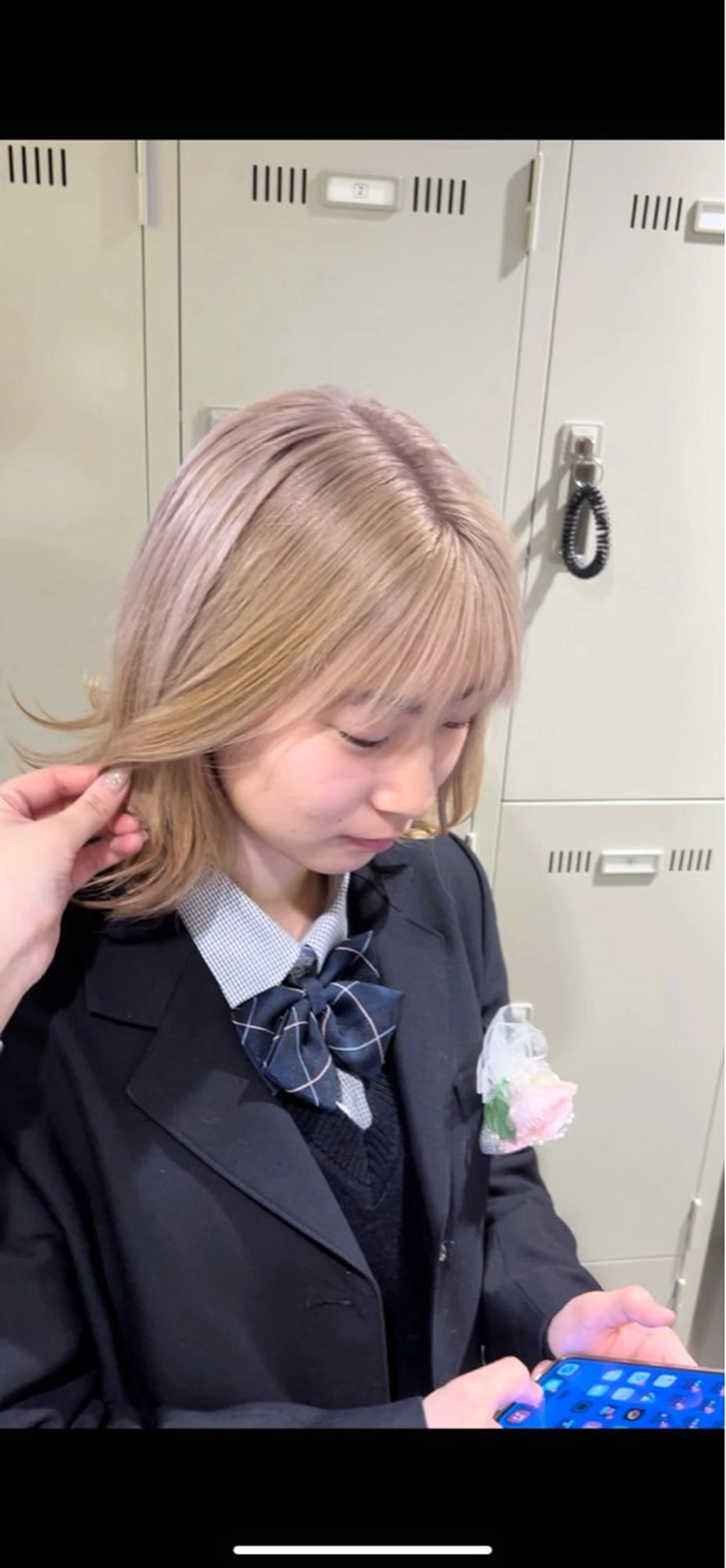 カラー ヘアカラー 透明感ベージュ🤎 ナチュラルレイヤーのヘアスタイル