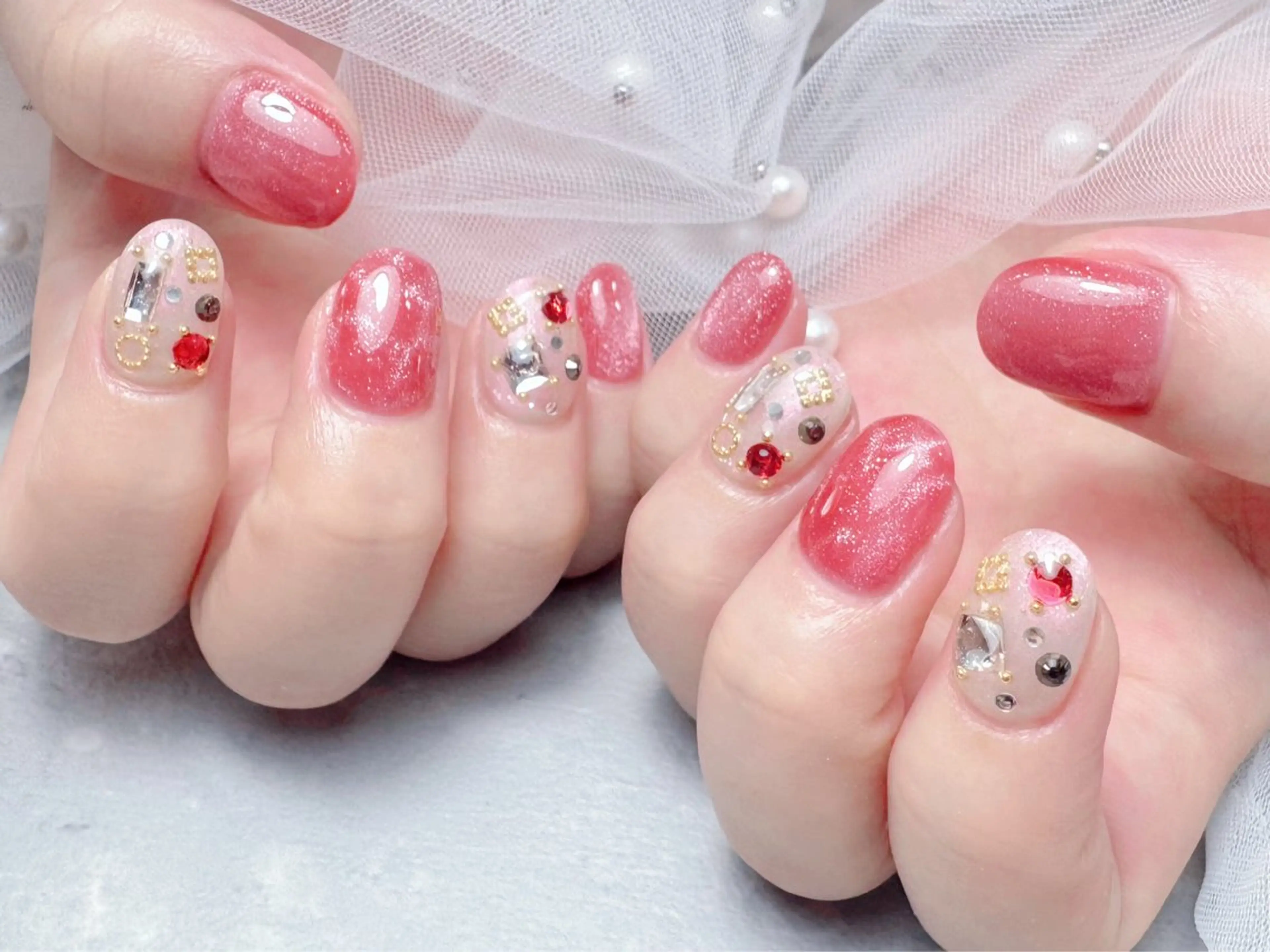 ネイル マジックミラー所属・マジック ミラーのネイルデザイン