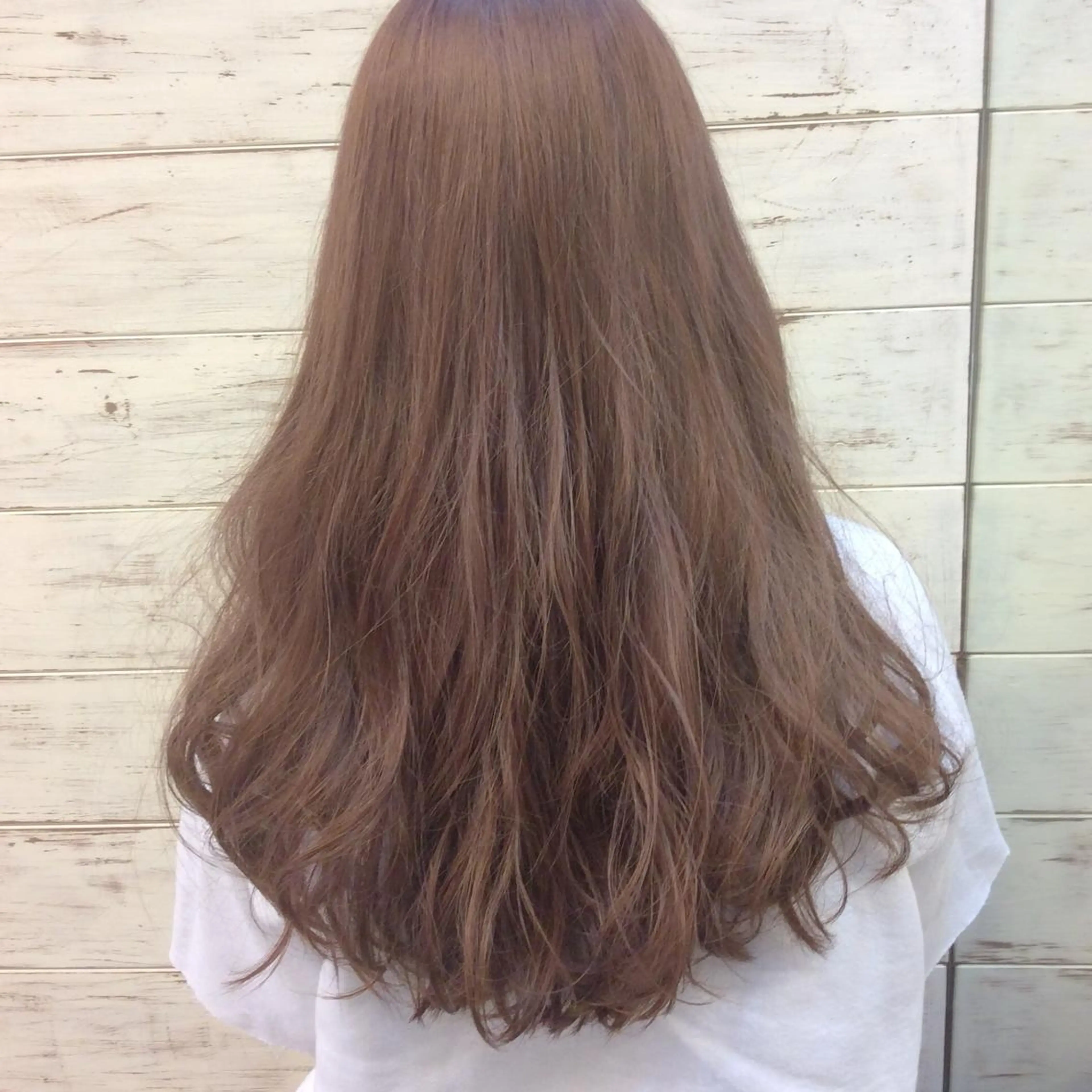 セミロング カラー 透明感カラー ハイトーンカラー ピンクカラー 日比 貴大/ minim hairのヘアスタイル